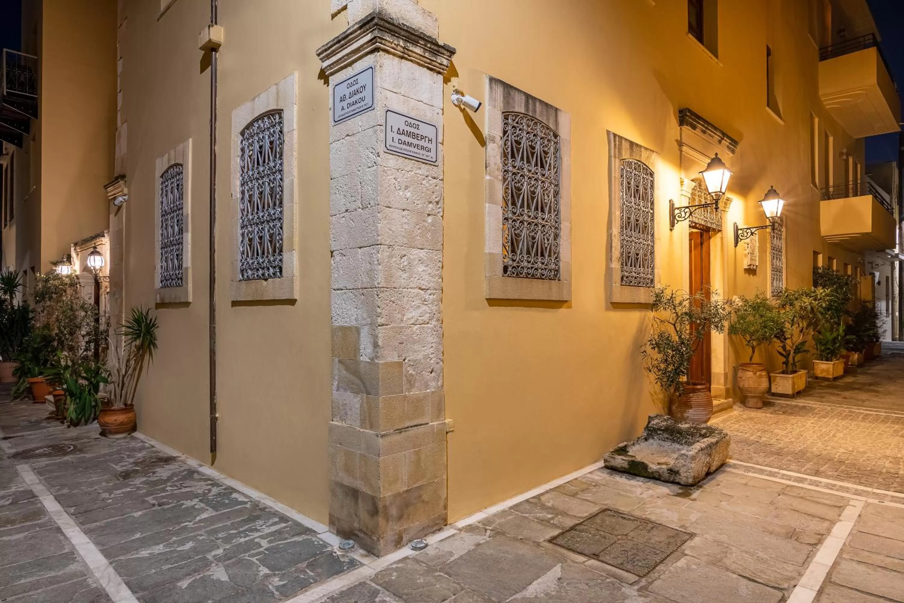 Property building in Palazzino Di Corina