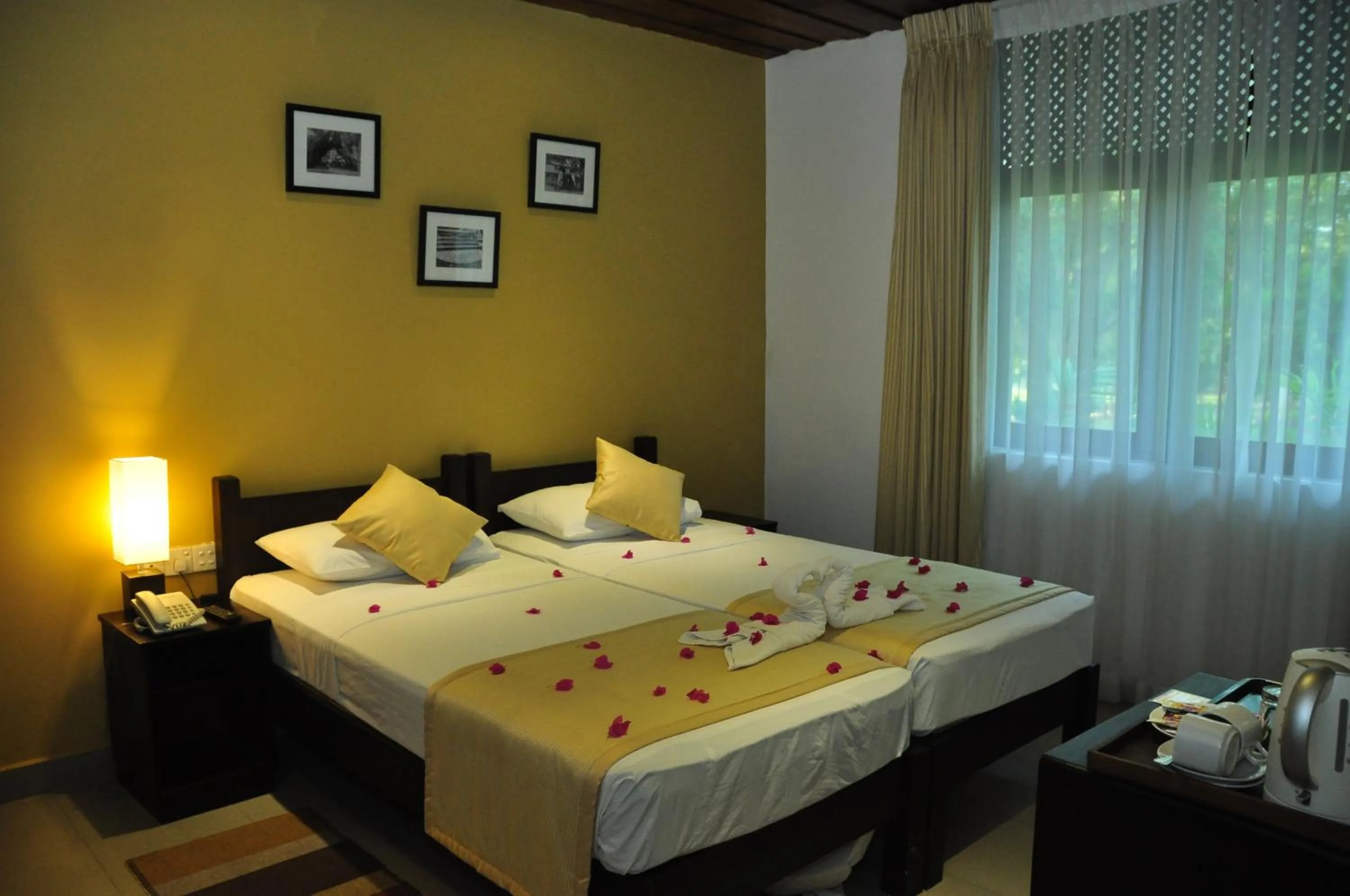 Bed in The Lakeside at Nuwarawewa