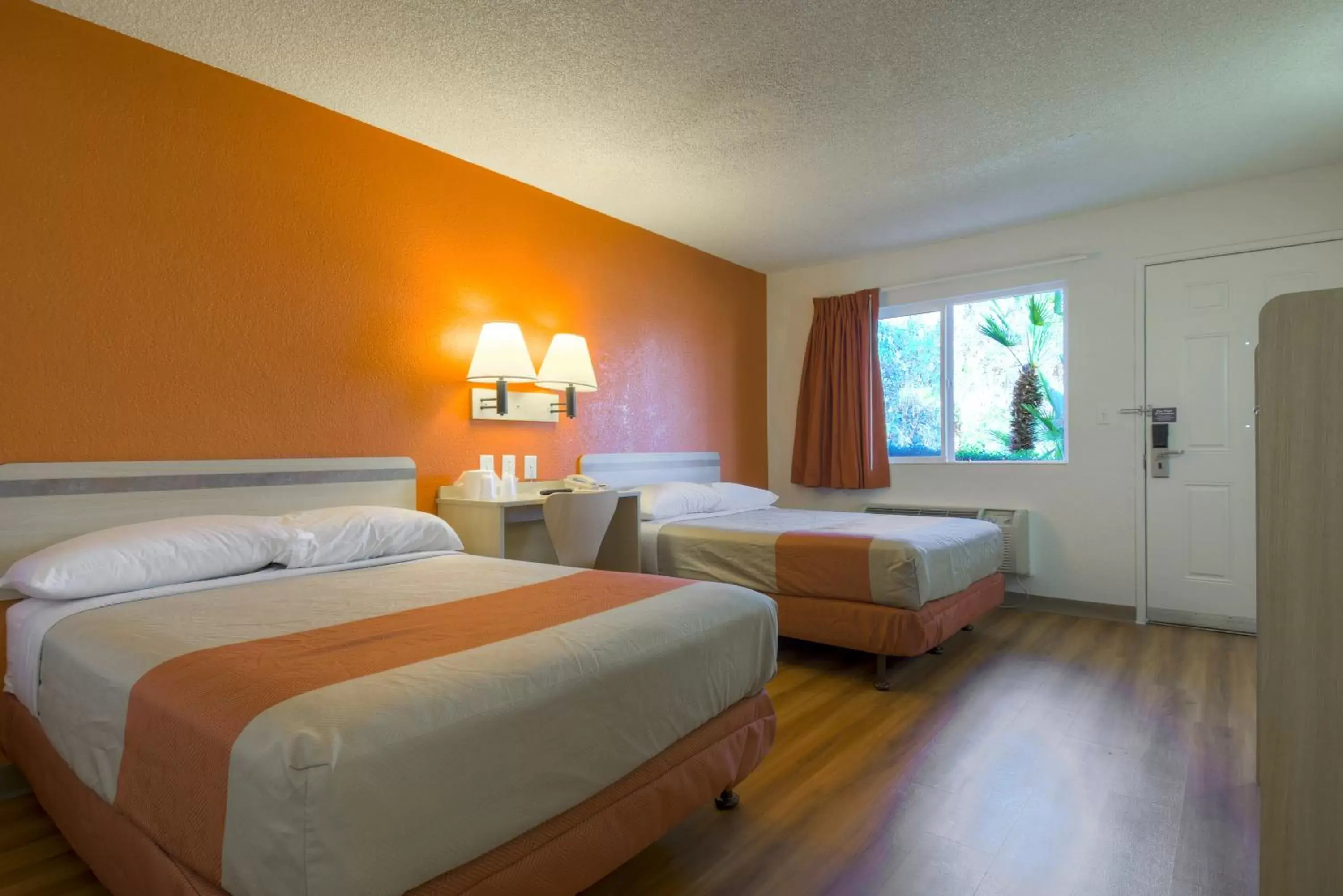 Photo of the whole room, Bed in Motel 6-Rancho Mirage, CA - Palm Springs