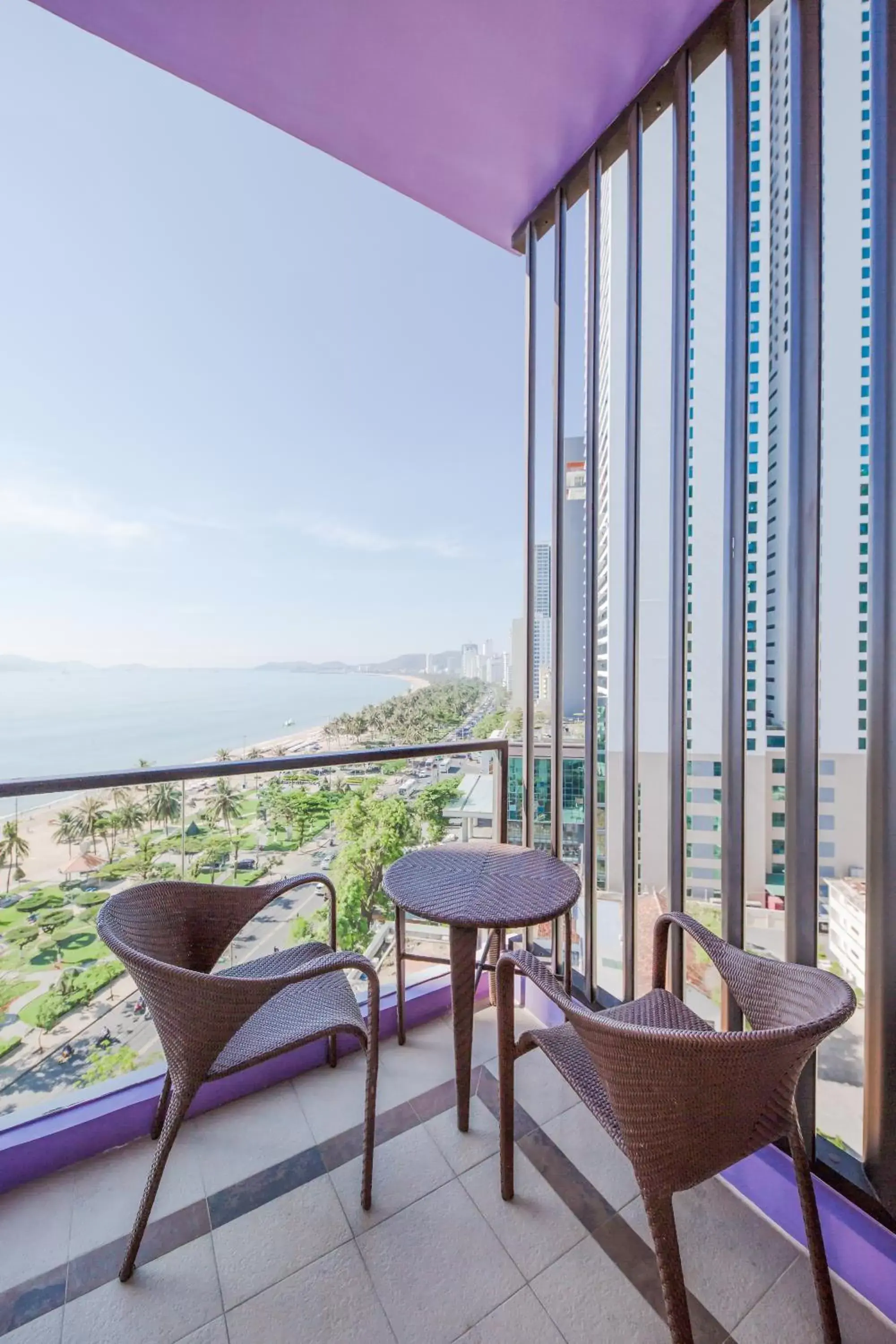 Coffee/tea facilities, Balcony/Terrace in Hotel Novotel Nha Trang