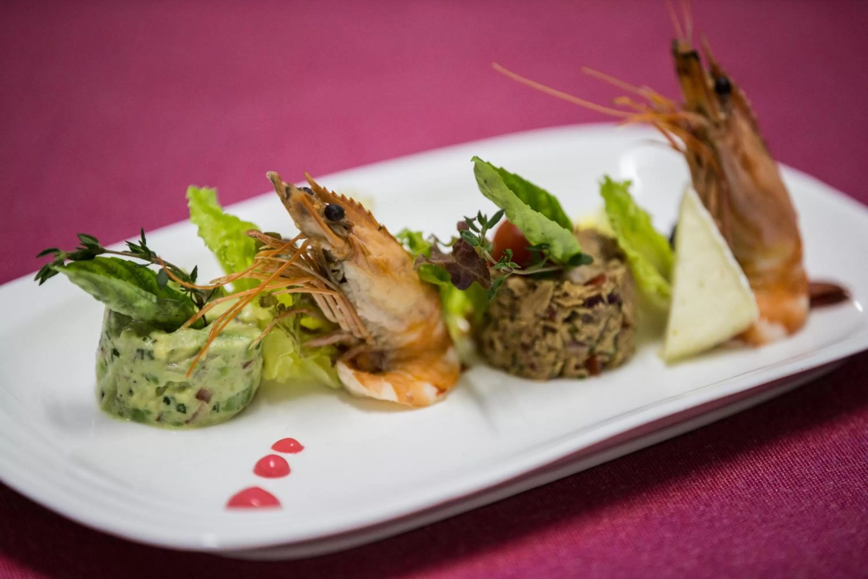 Food in Royal Mirage Deluxe