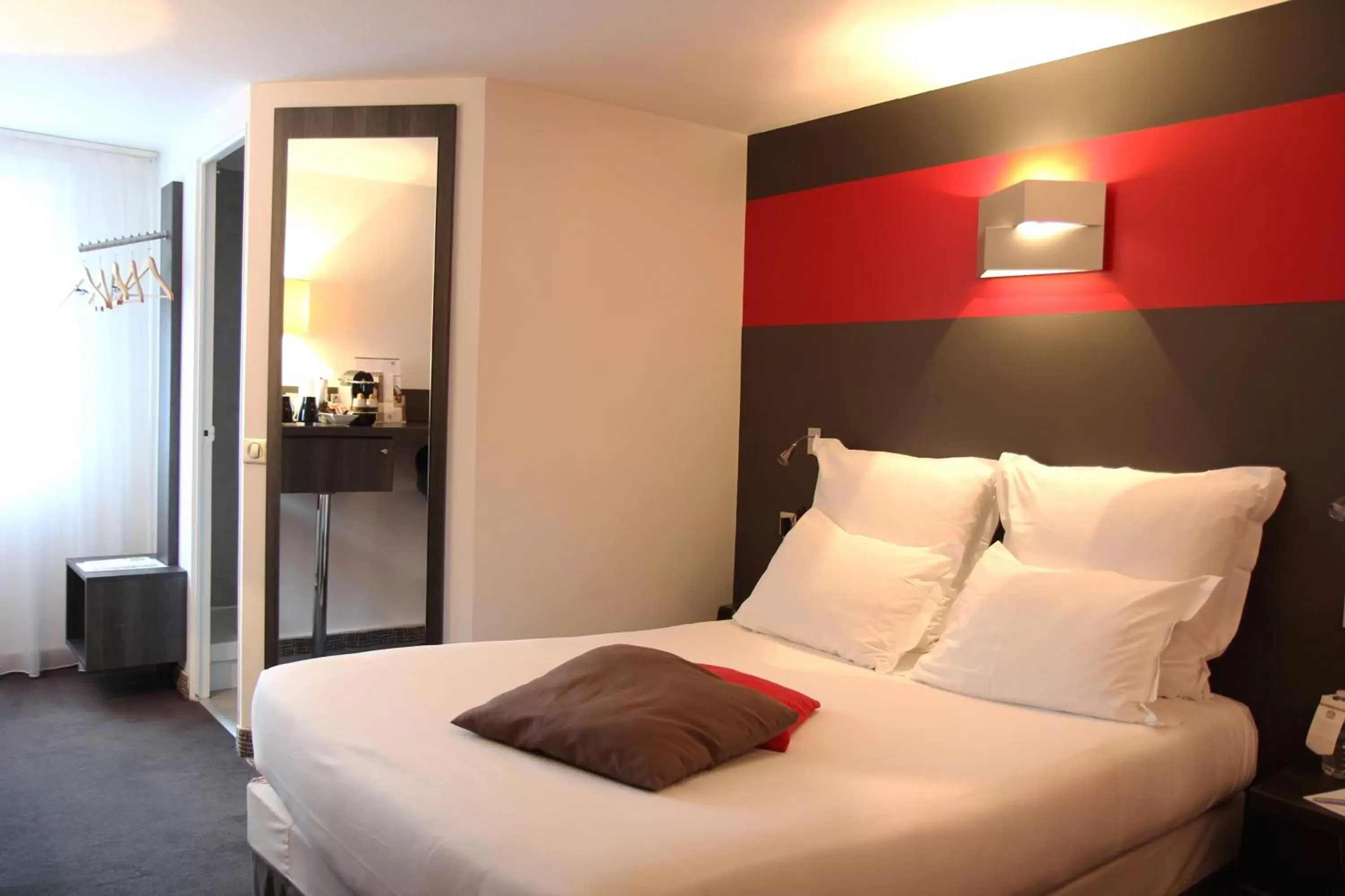 Premium Double Room in Best Western The Hotel Versailles