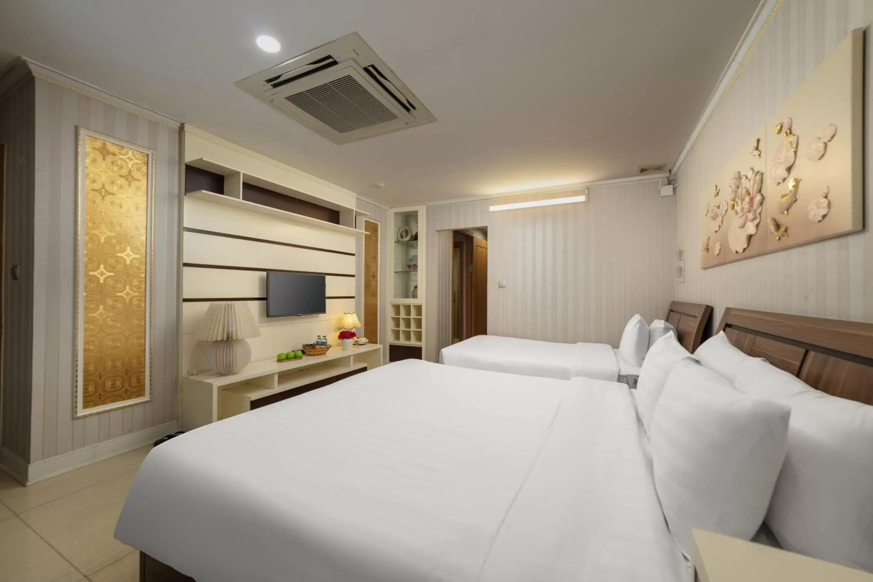Bed in HALO HANOI HOTEL