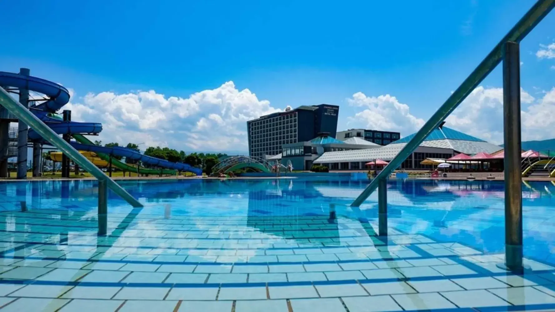 Property building, Swimming Pool in Hotel Hills Sarajevo Congress & Thermal Spa Resort