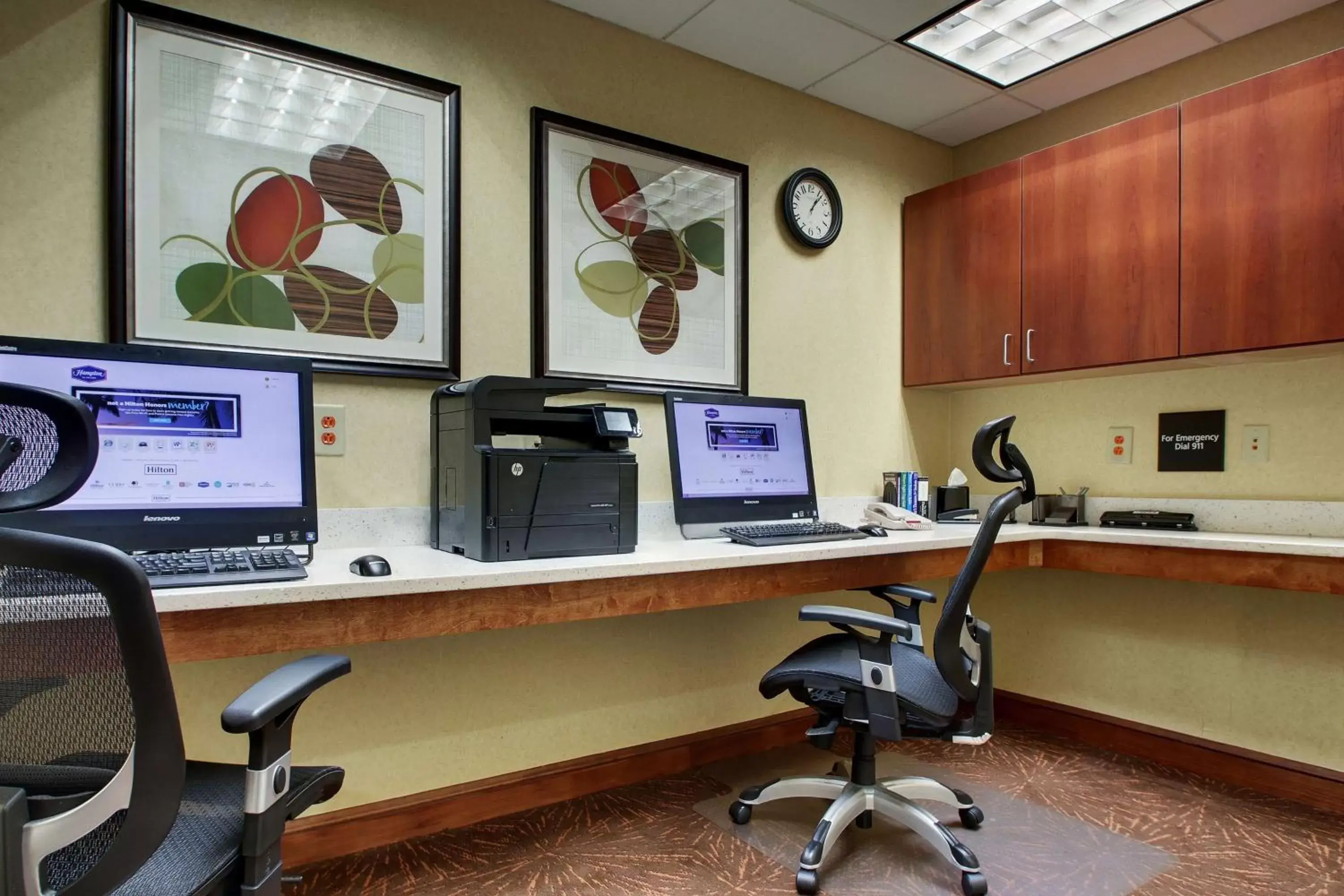 Business facilities in Hampton Inn & Suites Spartanburg-I-26-Westgate Mall