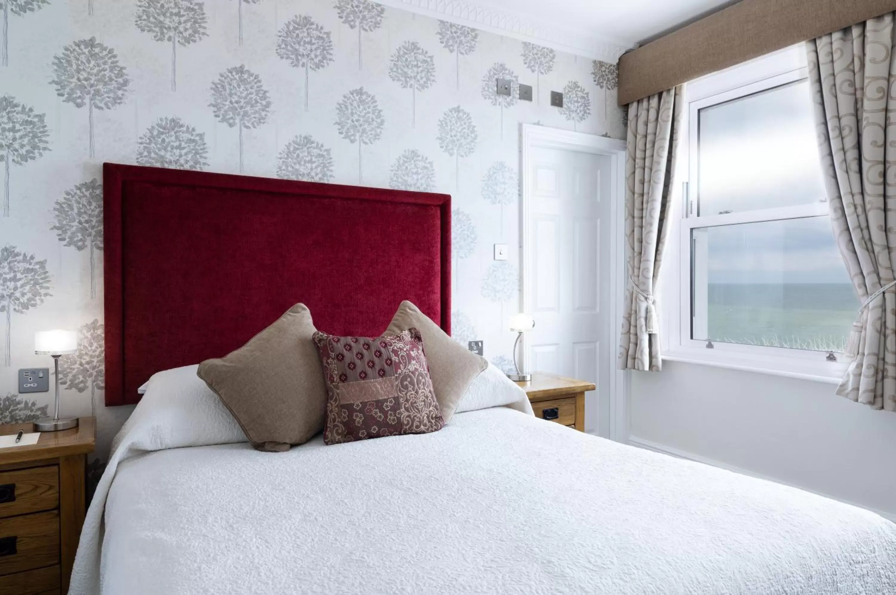 Bed in Langham Hotel Eastbourne