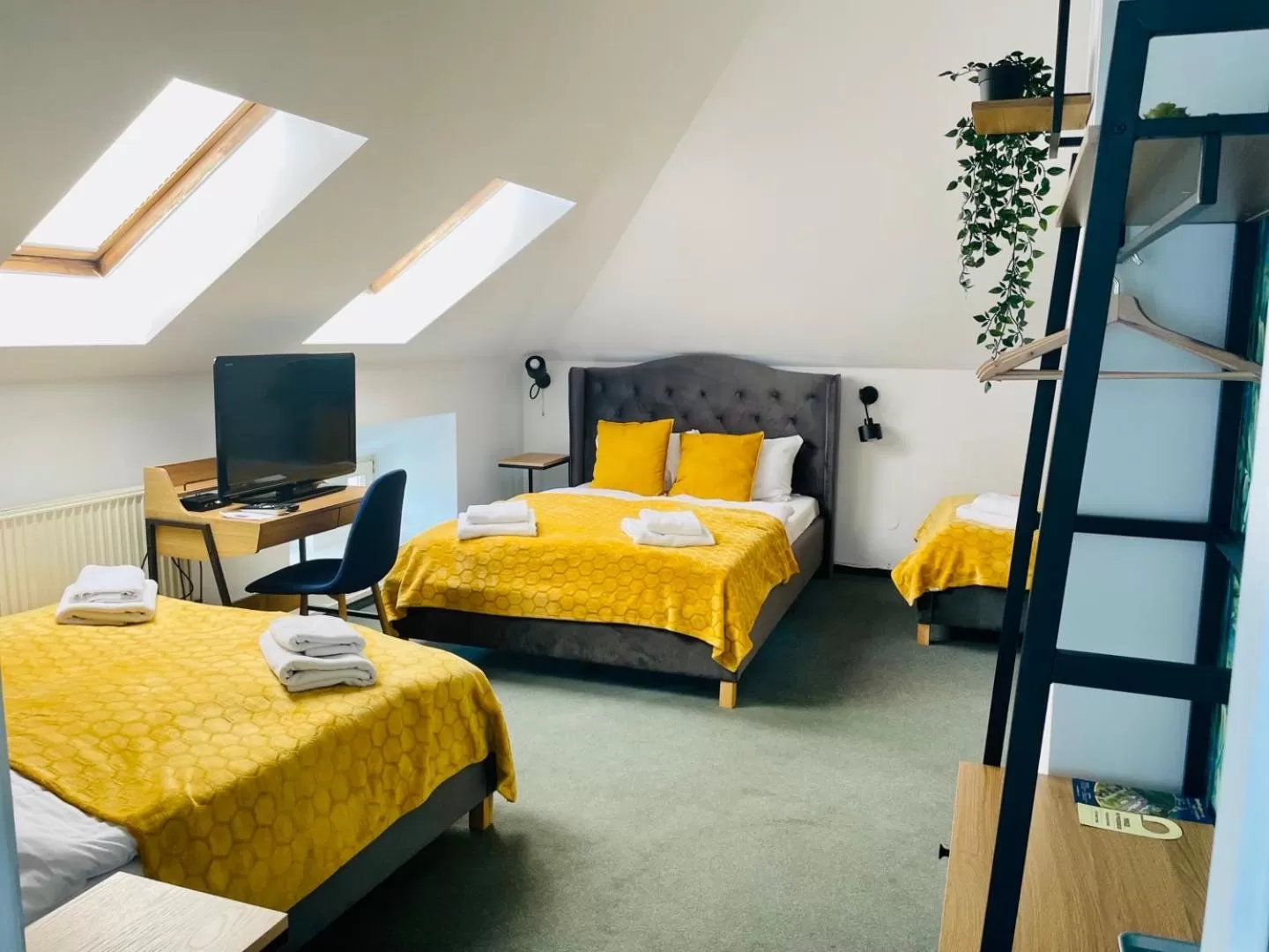 Photo of the whole room, Bed in Great Polonia Wrocław Tumski