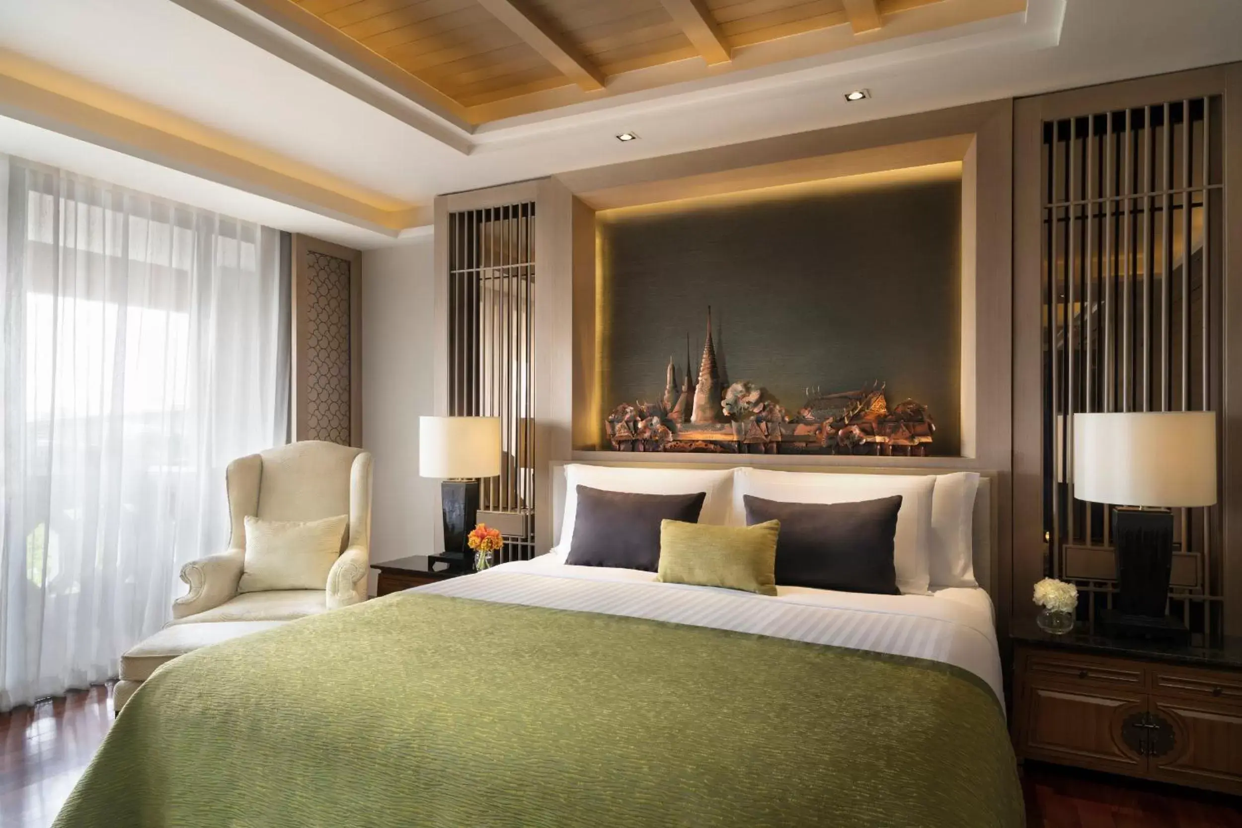 Bedroom, Bed in Anantara Riverside Bangkok Resort