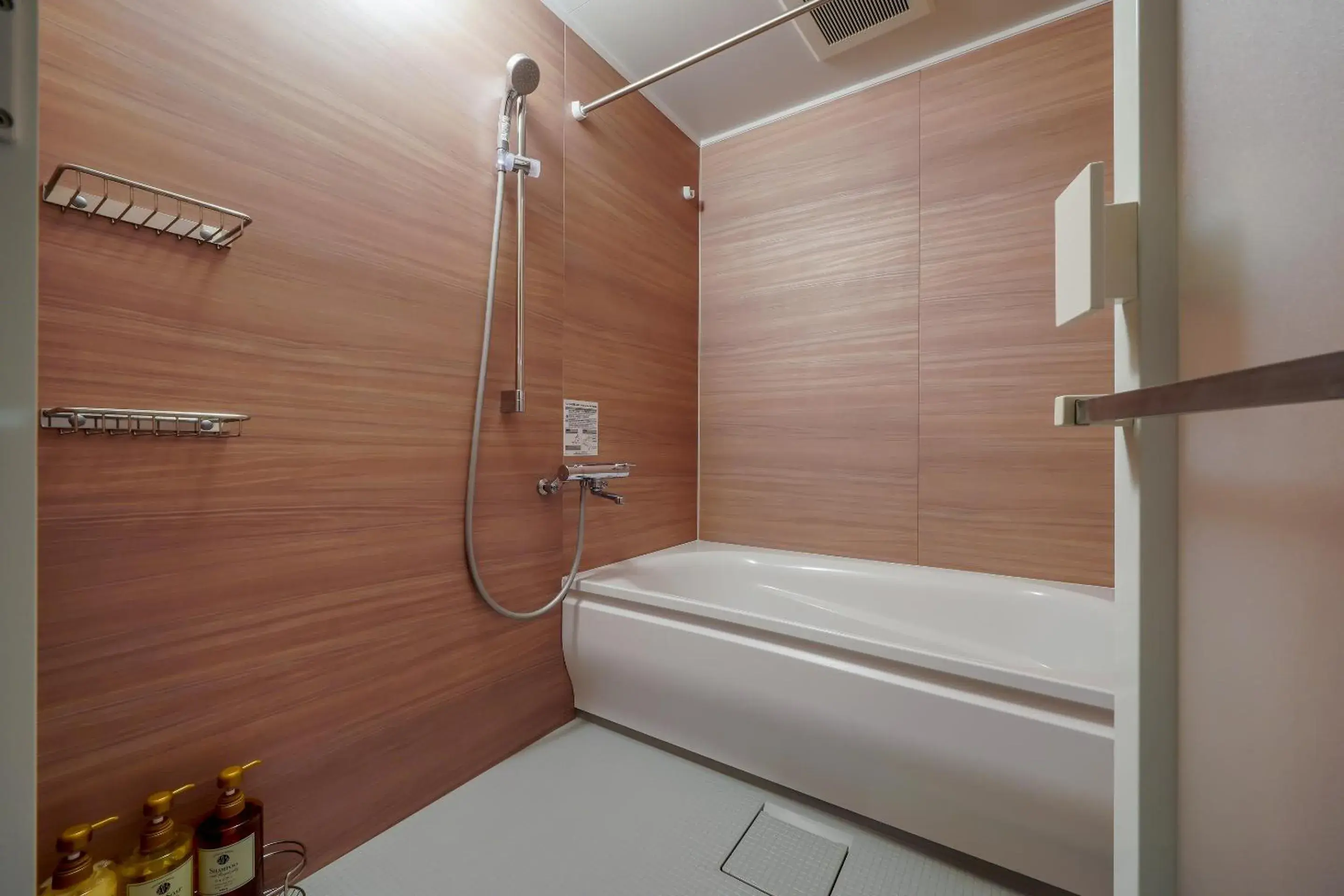 Shower, Bathroom in RESI STAY cotorune KYOTO