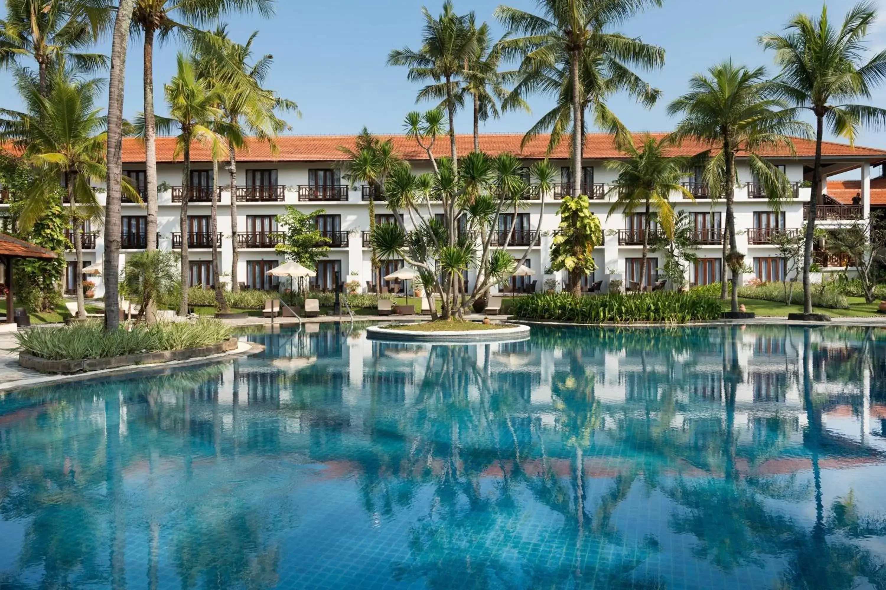 Swimming pool, Property Building in Sheraton Lampung Hotel