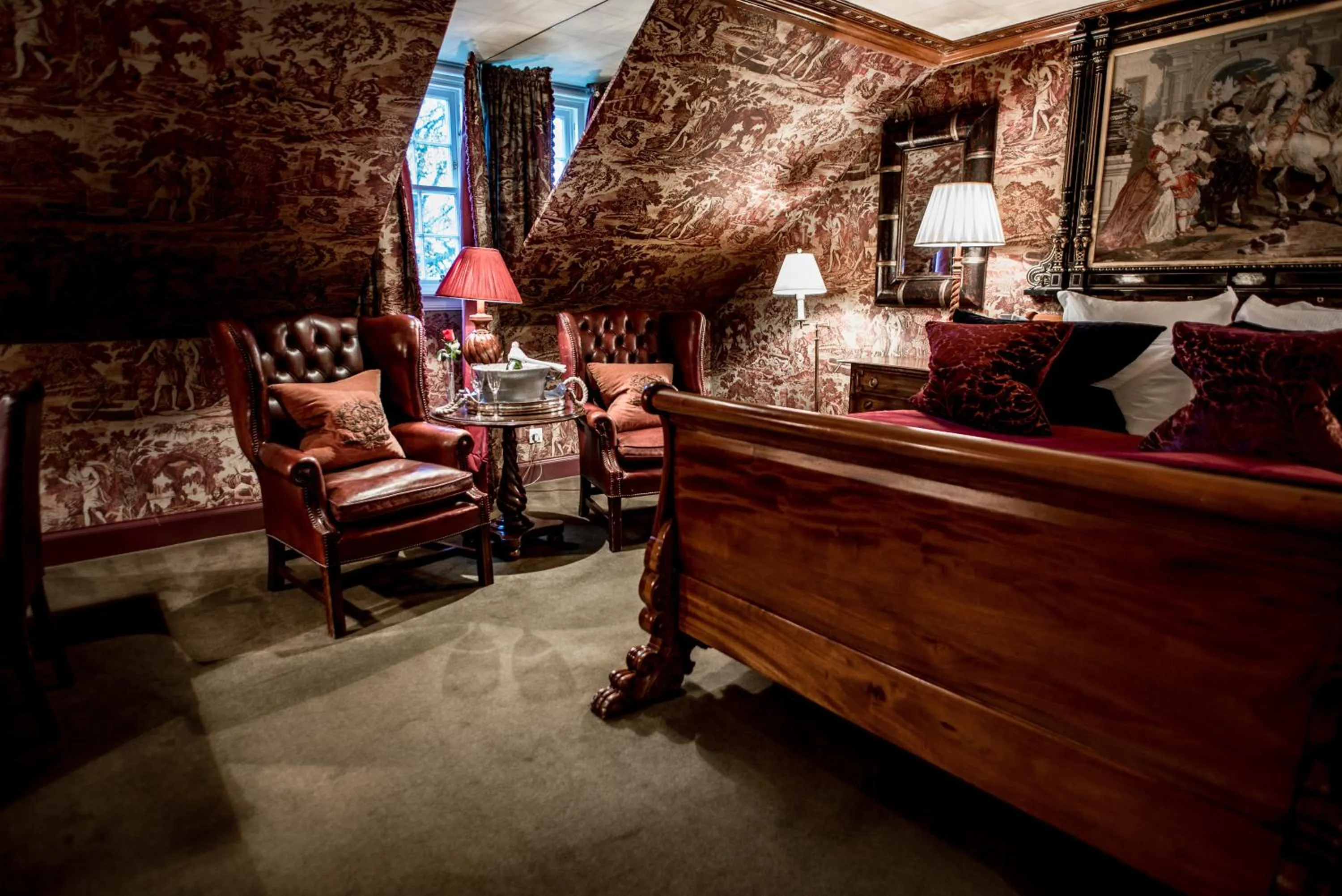 Bed in Prestonfield House