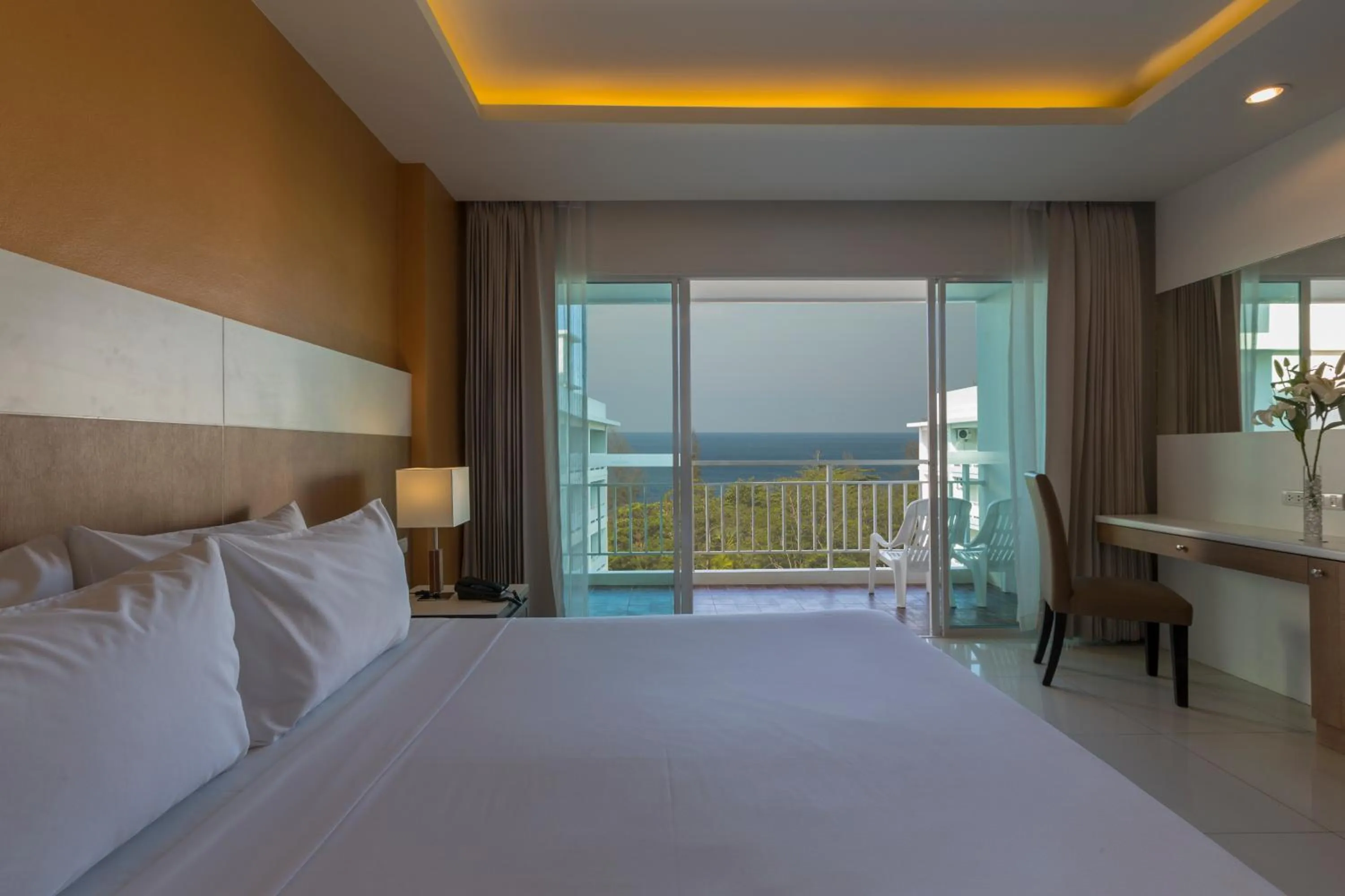 Photo of the whole room, Bed in Chanalai Hillside Resort, Karon Beach