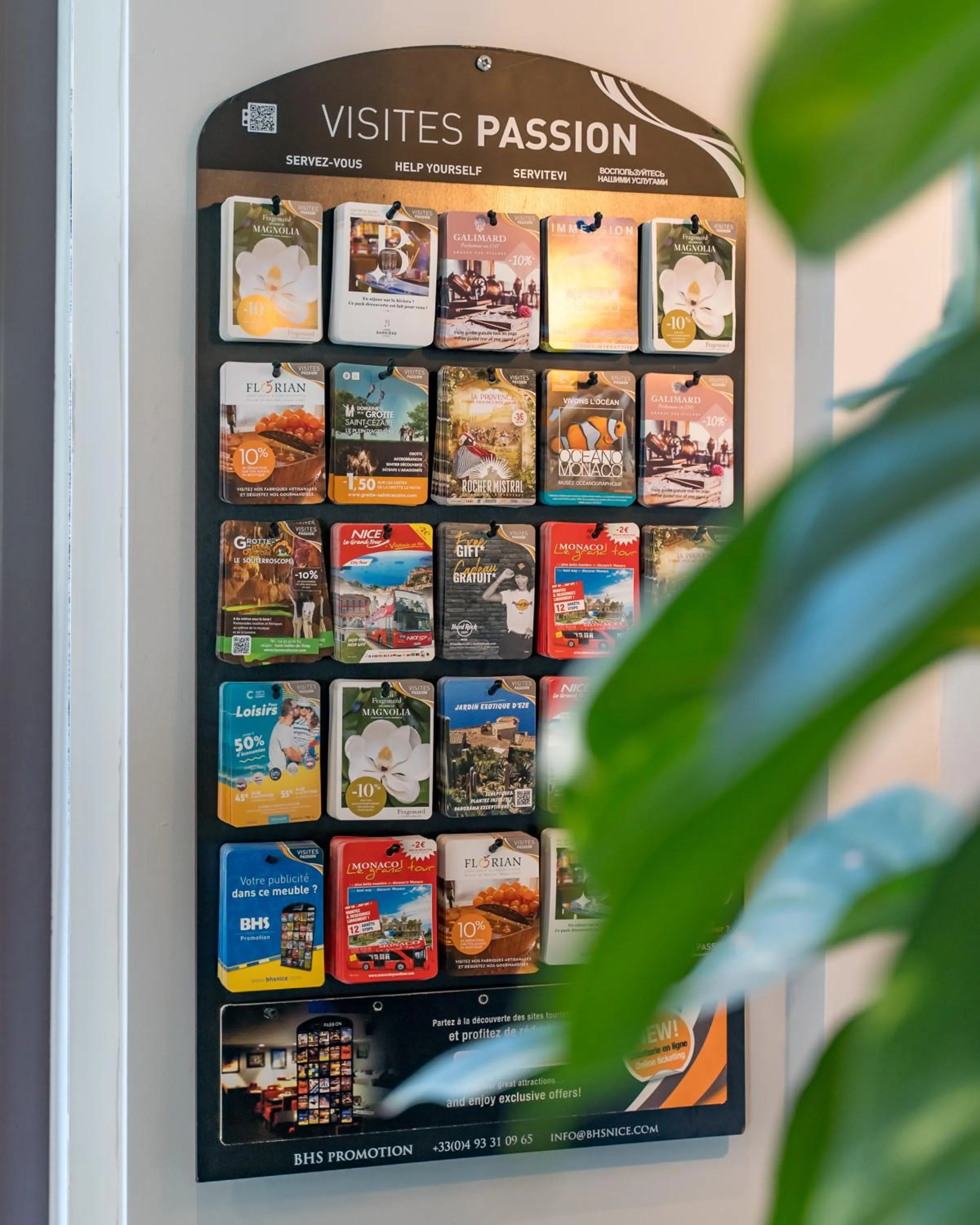 Property building in Hotel Miramar