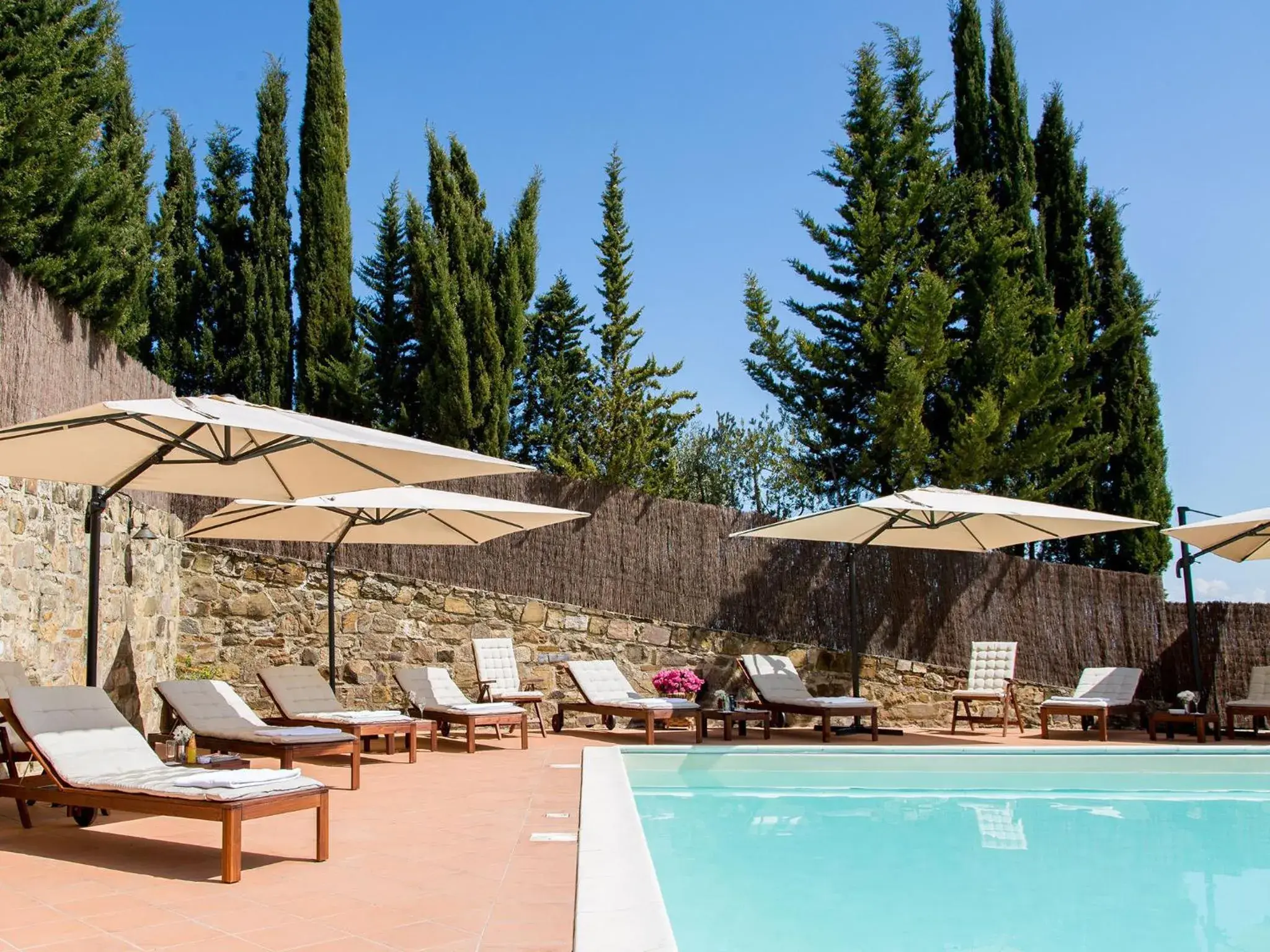 Swimming Pool in Si Montalcino Hotel & Restaurant