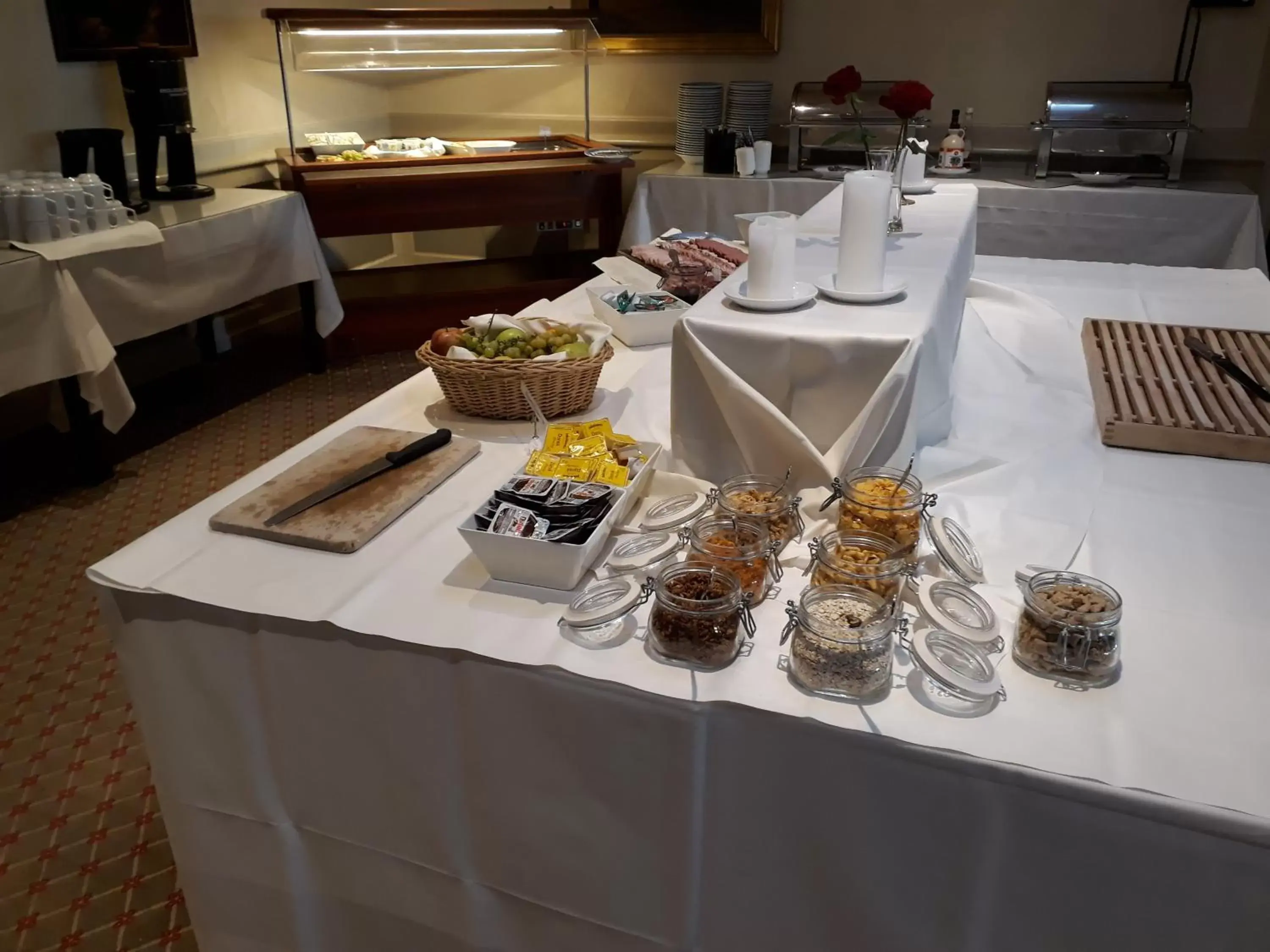 Buffet breakfast, Restaurant/Places to Eat in Kryb I Ly