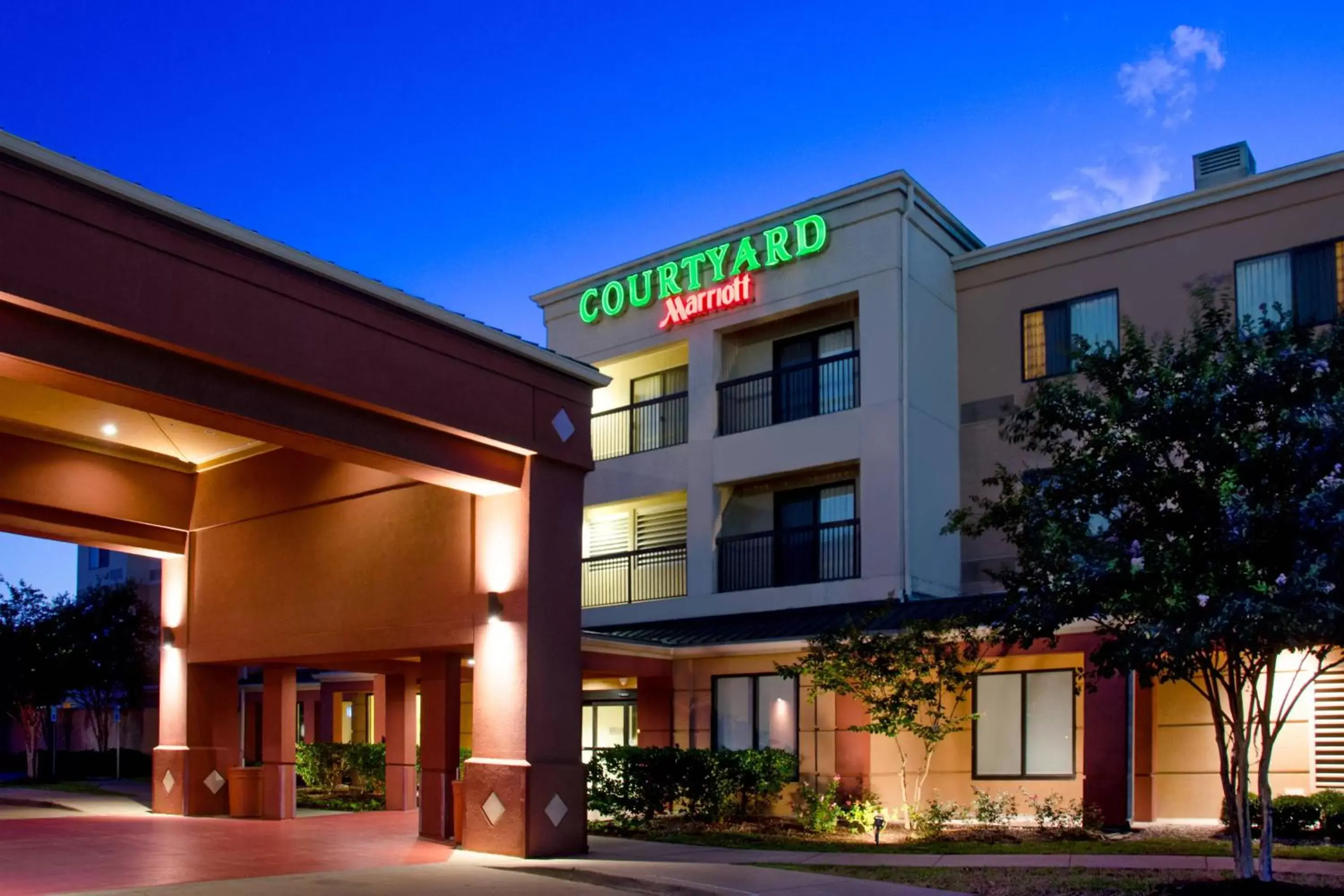 Property Building in Courtyard by Marriott Bryan College Station