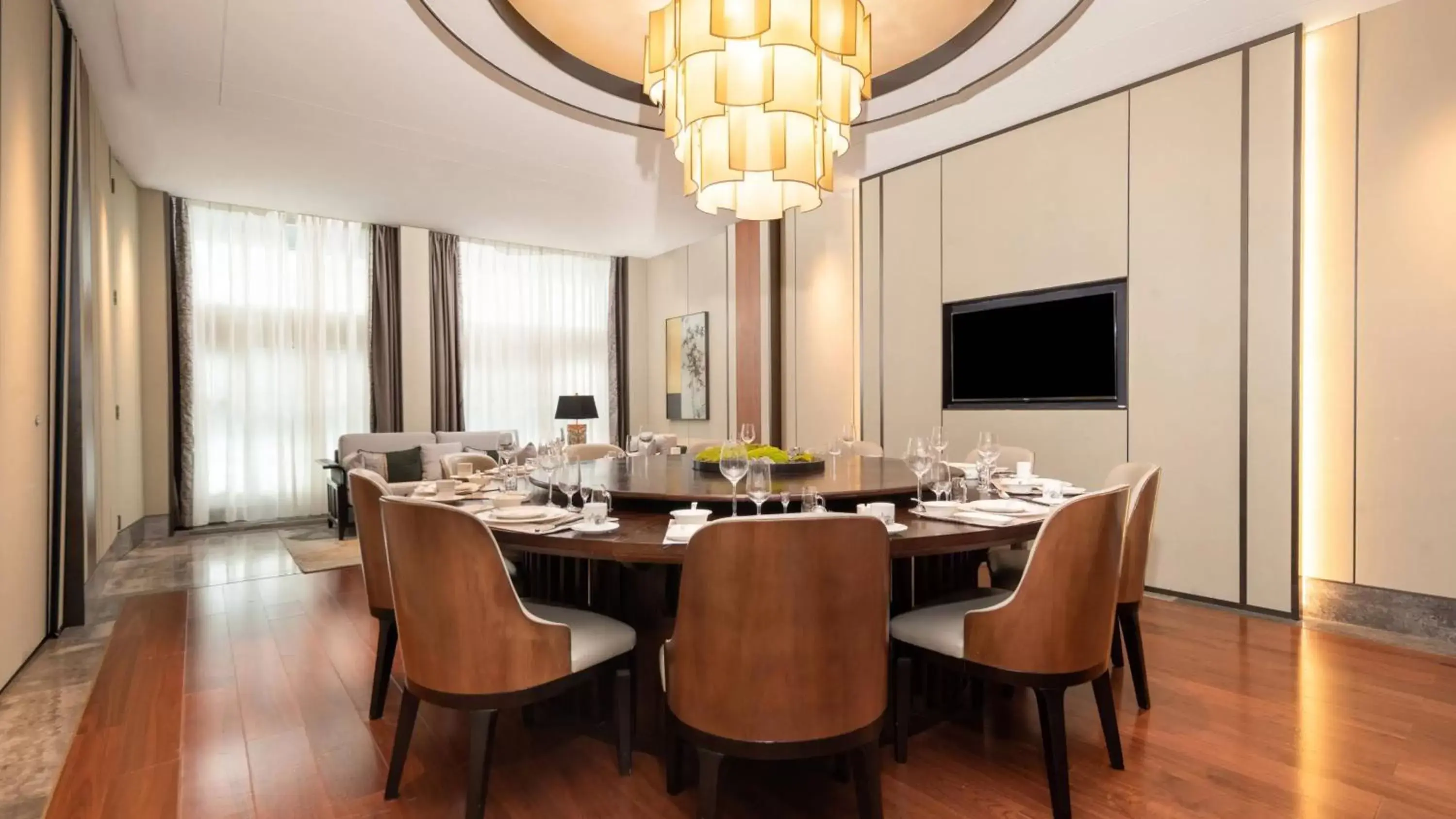 Restaurant/Places to Eat in Holiday Inn Shijiazhuang Central, an IHG Hotel