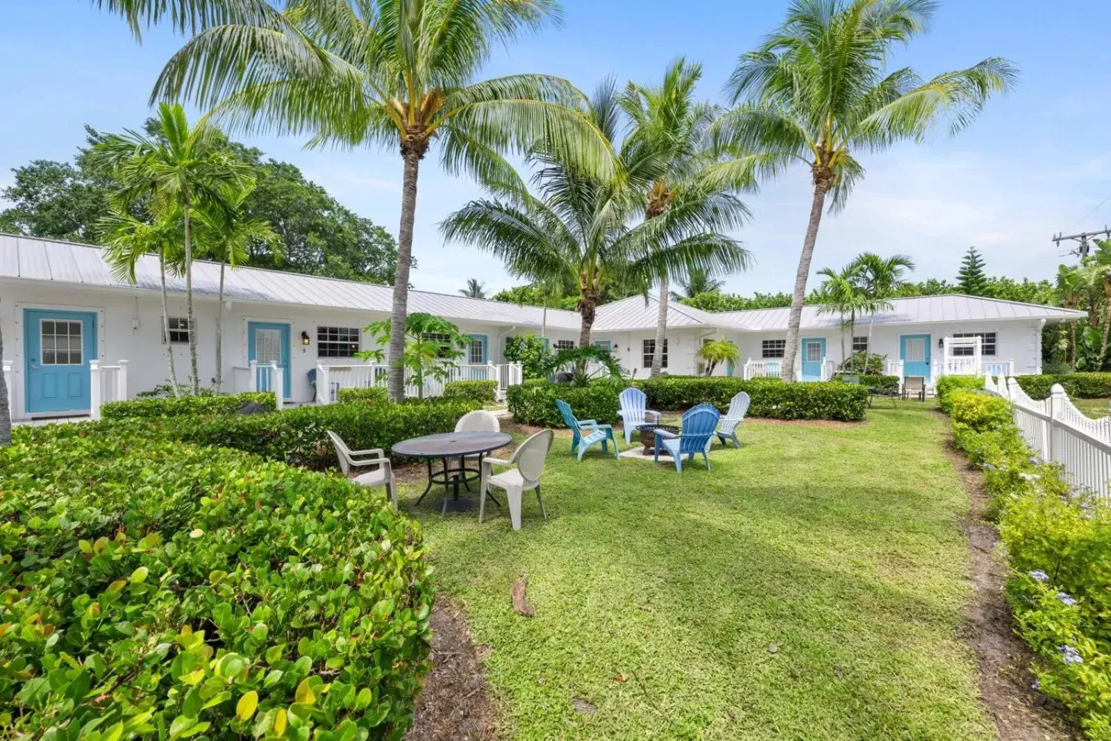 Property Building in Seahorse Beach Bungalows