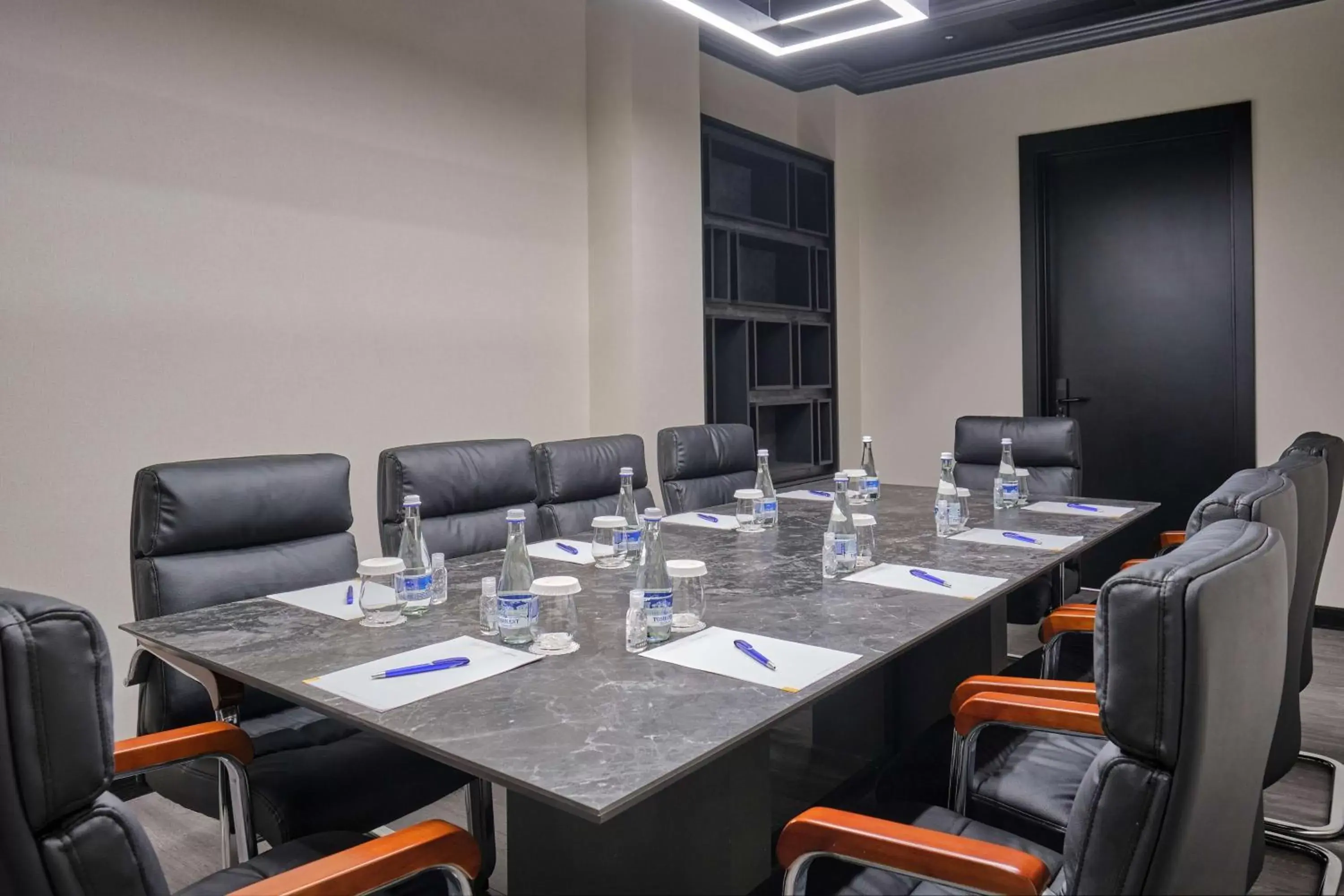 Meeting/conference room in Panarams Tashkent Hotel, a member of Radisson Individuals