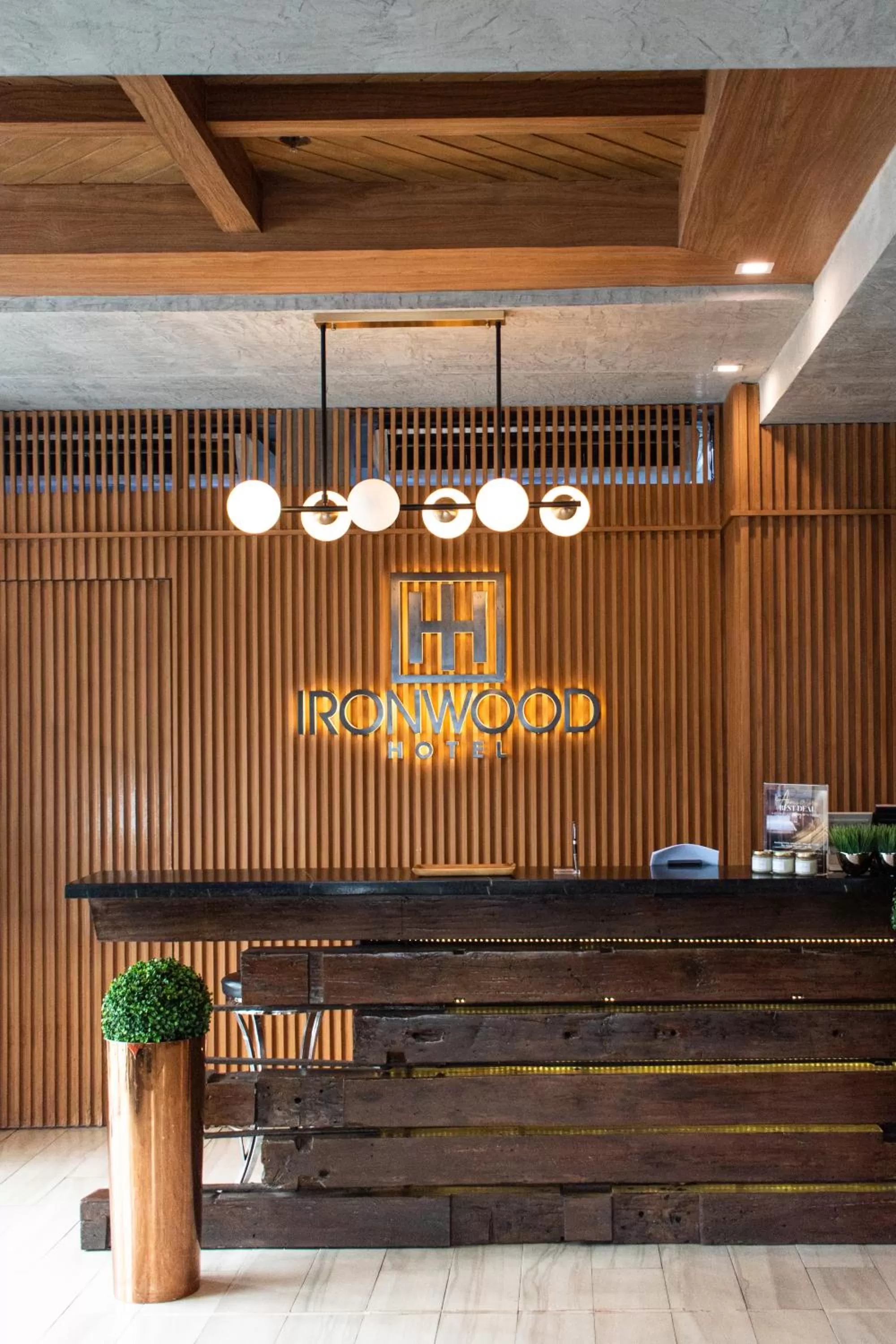 Lobby or reception in Ironwood Hotel