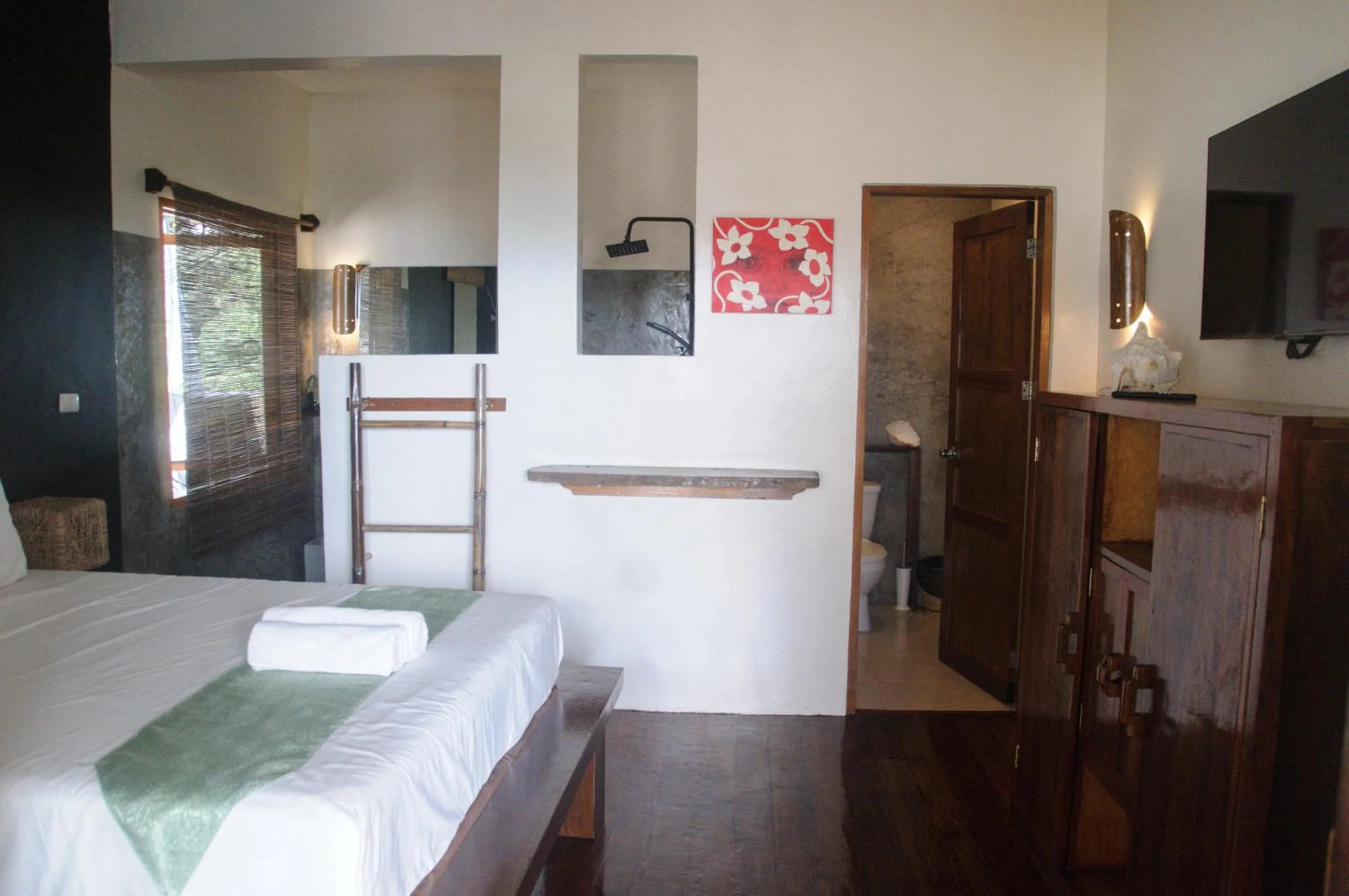 Bed in Happiness Boutique Resort El Nido