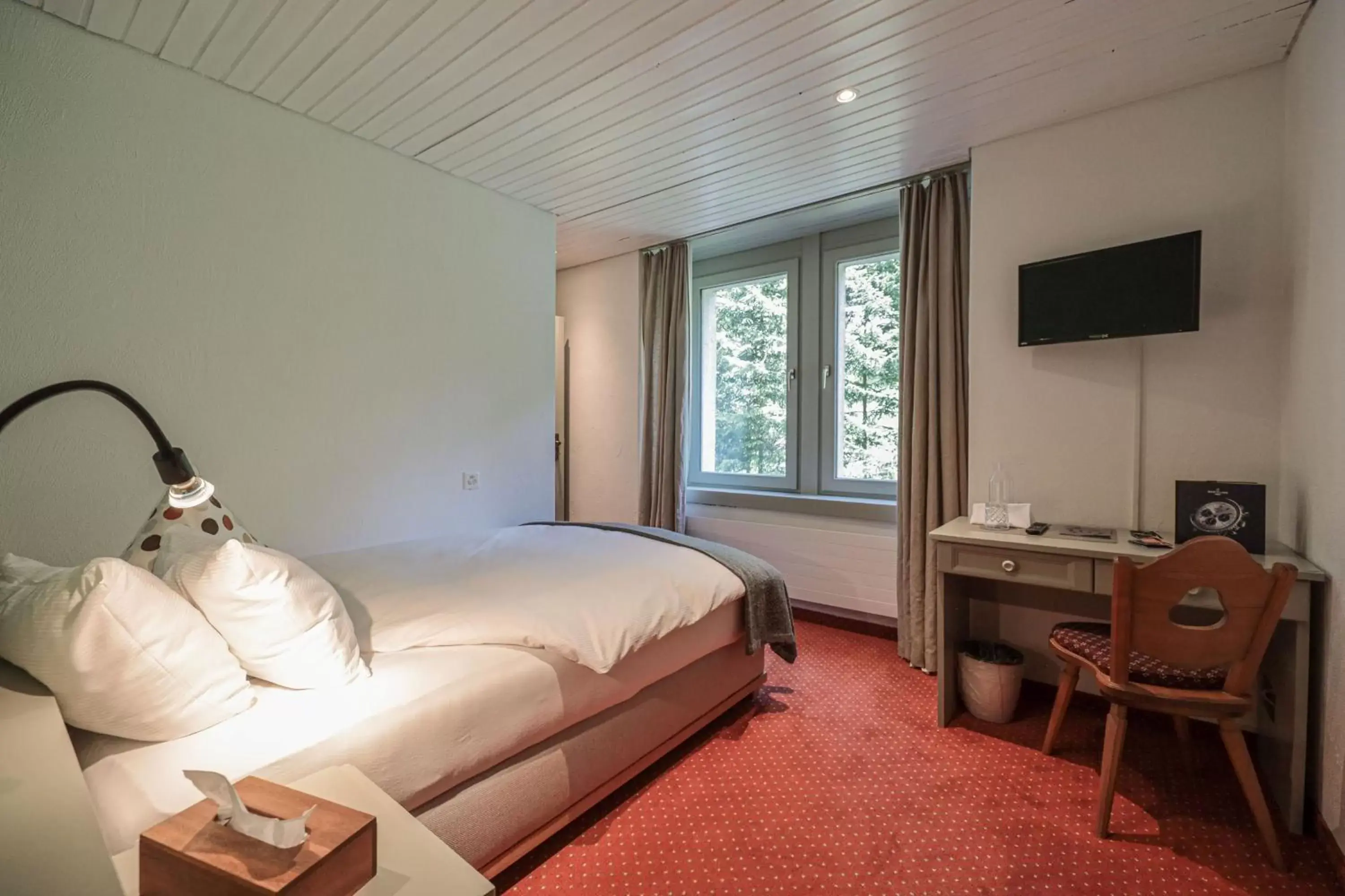 Bed in Hotel Seehof-Arosa