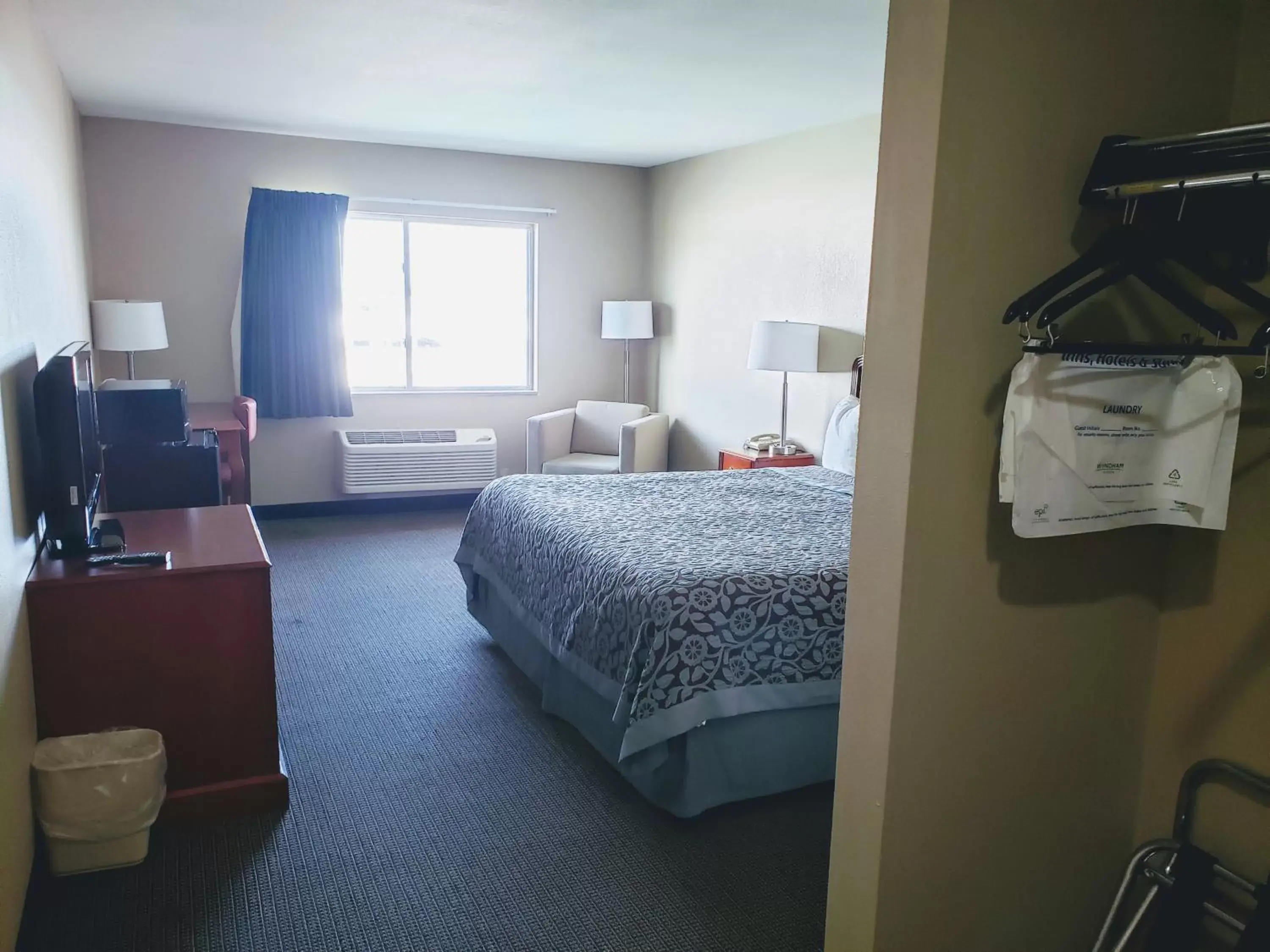 Photo of the whole room in Days Inn & Suites by Wyndham of Morris