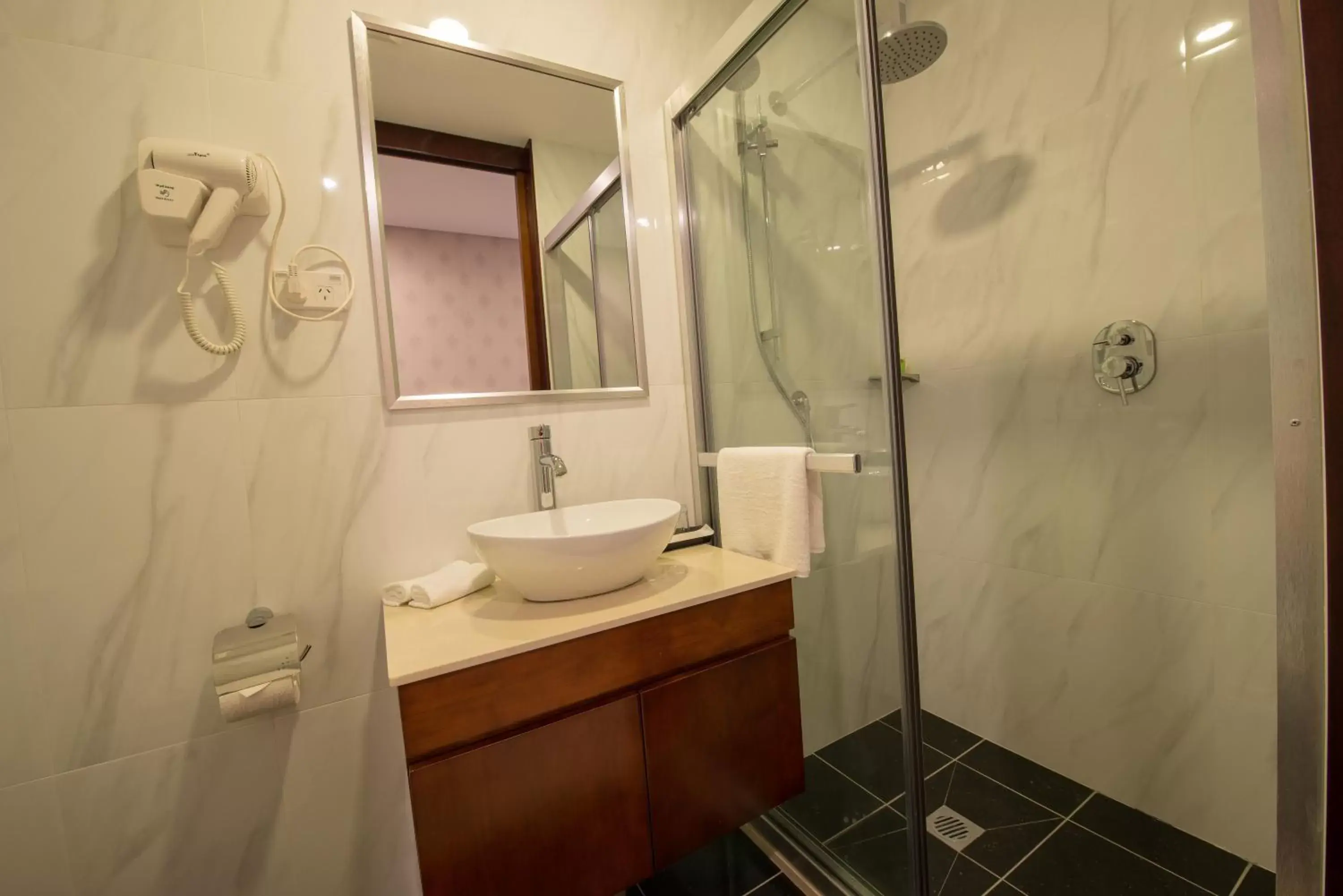 Bathroom in Megaboom City Hotel