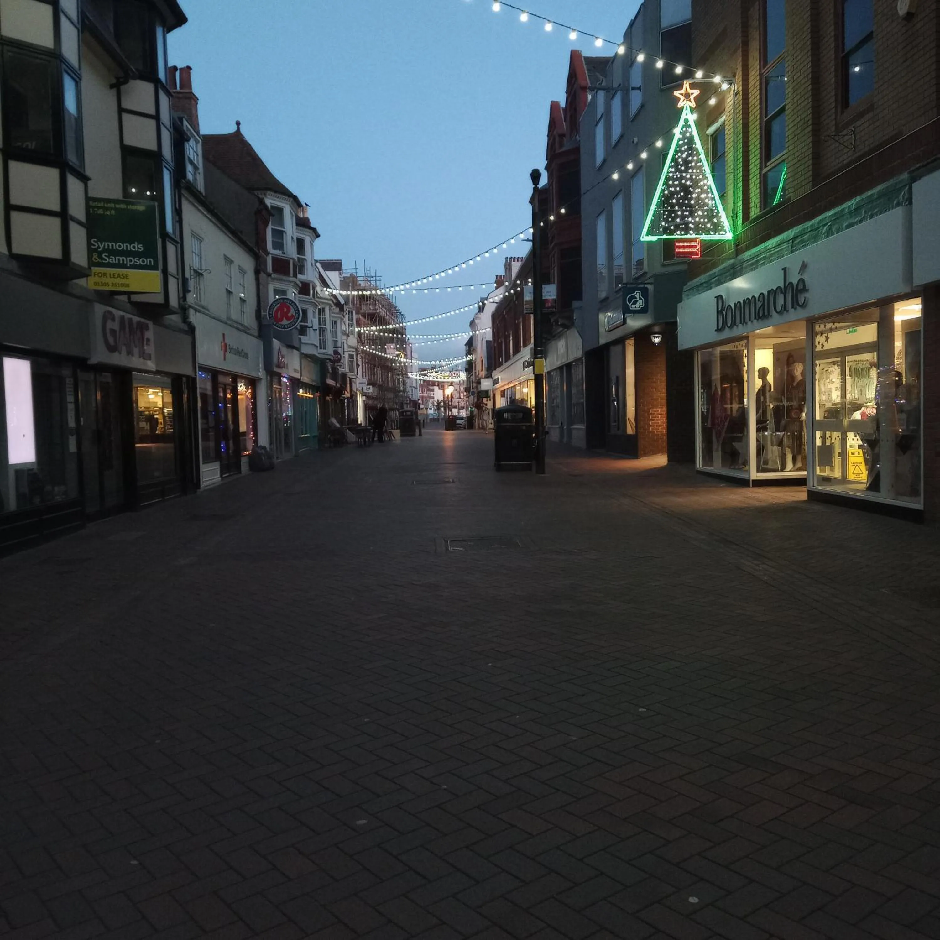 Night in The Wilton Weymouth