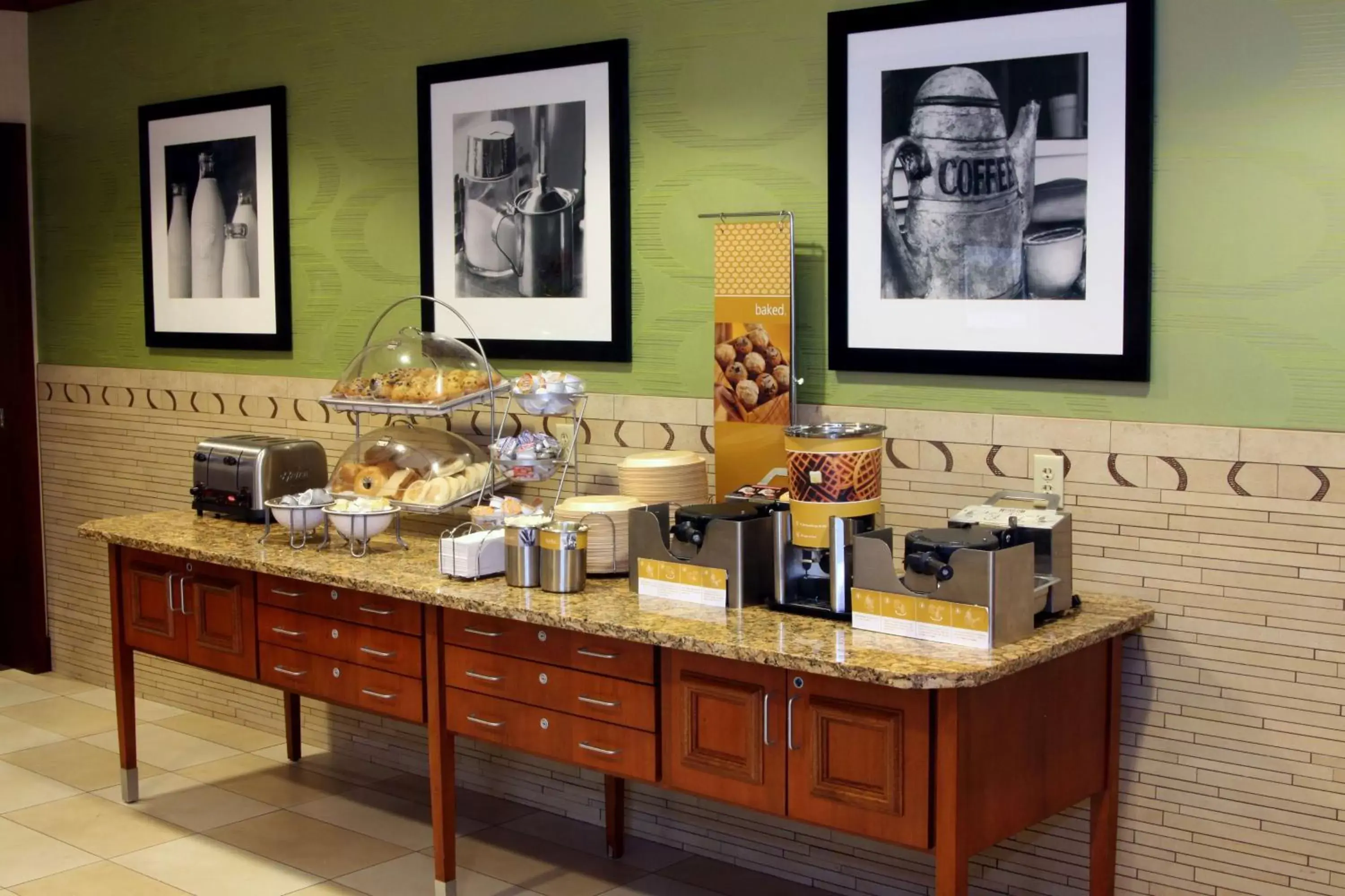 Dining area, Restaurant/Places to Eat in Hampton Inn & Suites Paducah