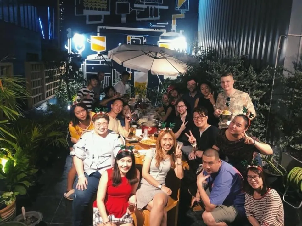 Kinnon Deluxe Hostel Coworking Cafe