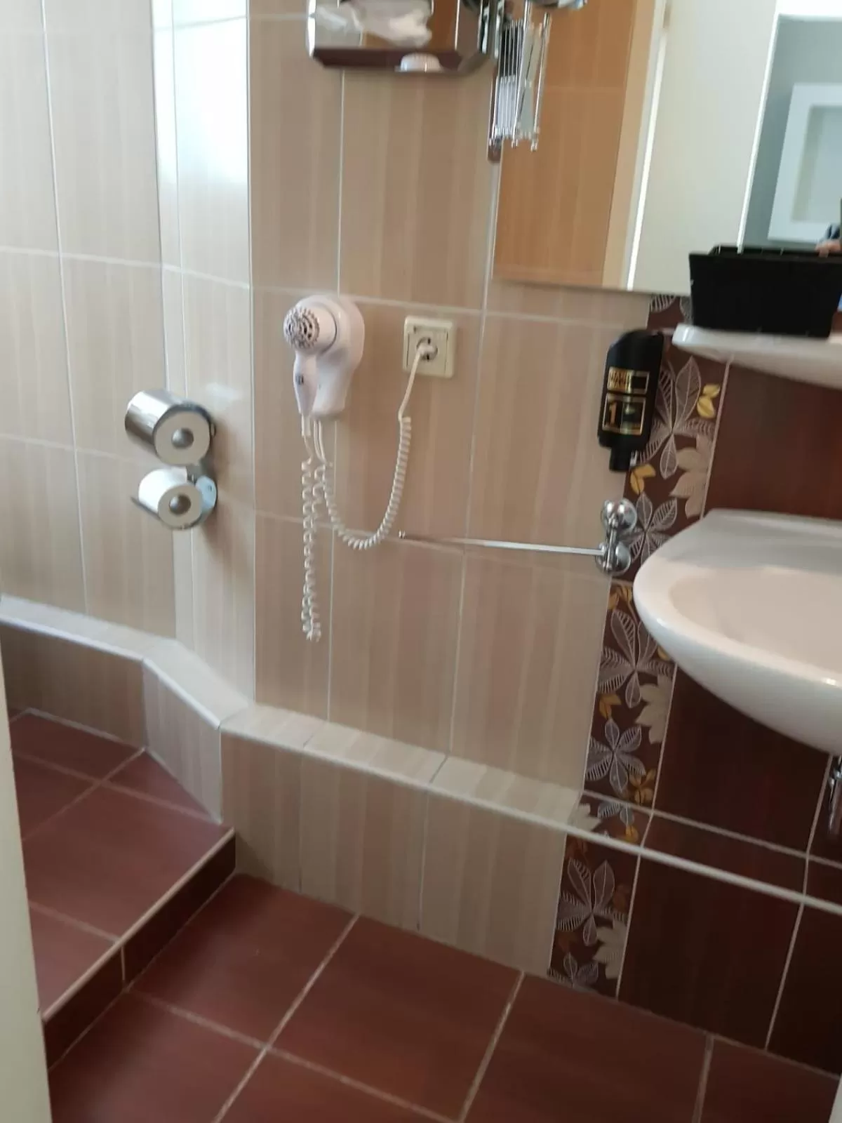 Bathroom in Hotel Drei Kronen