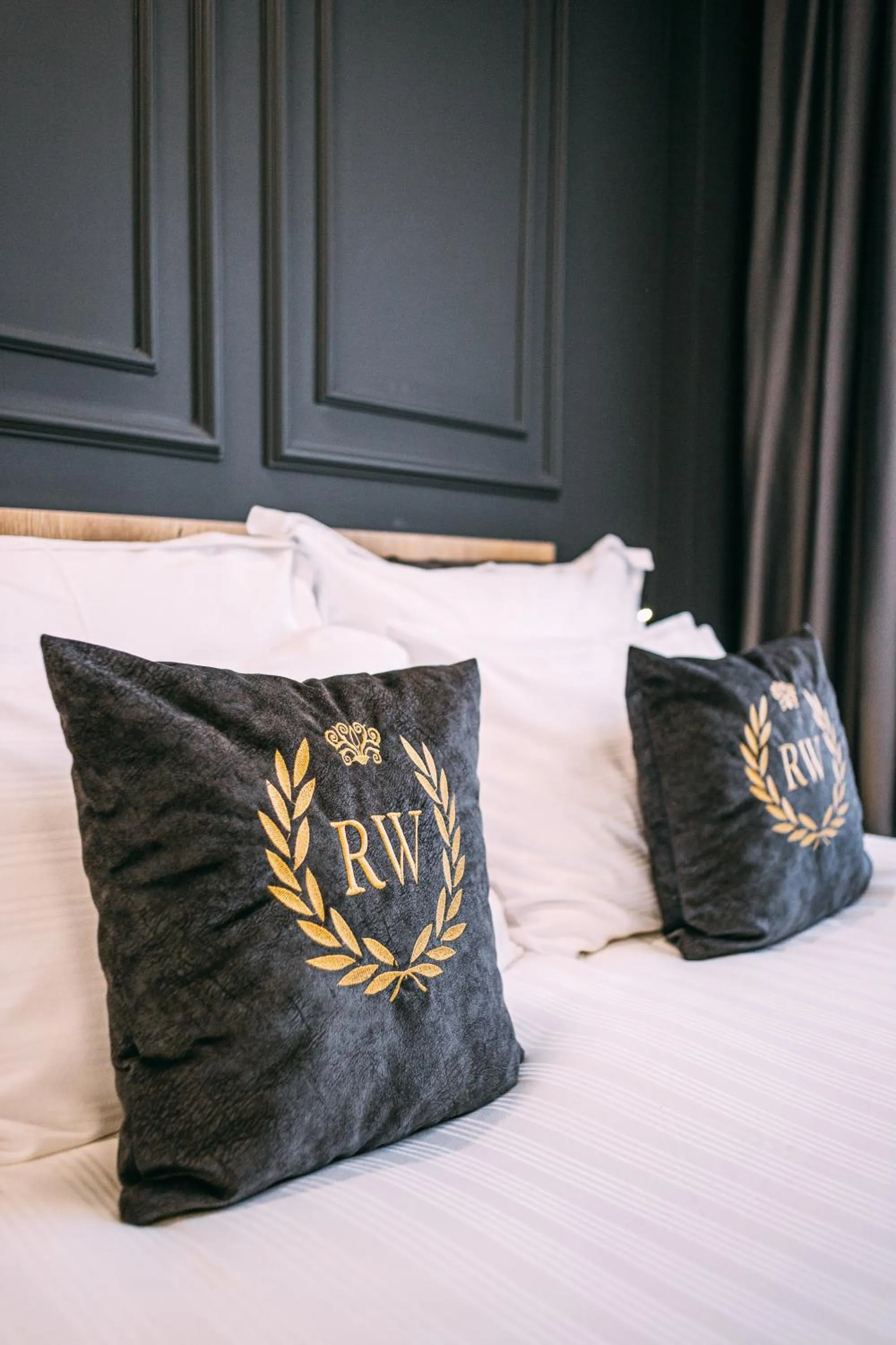 Bed in RW BOUTIQUE HOTEL