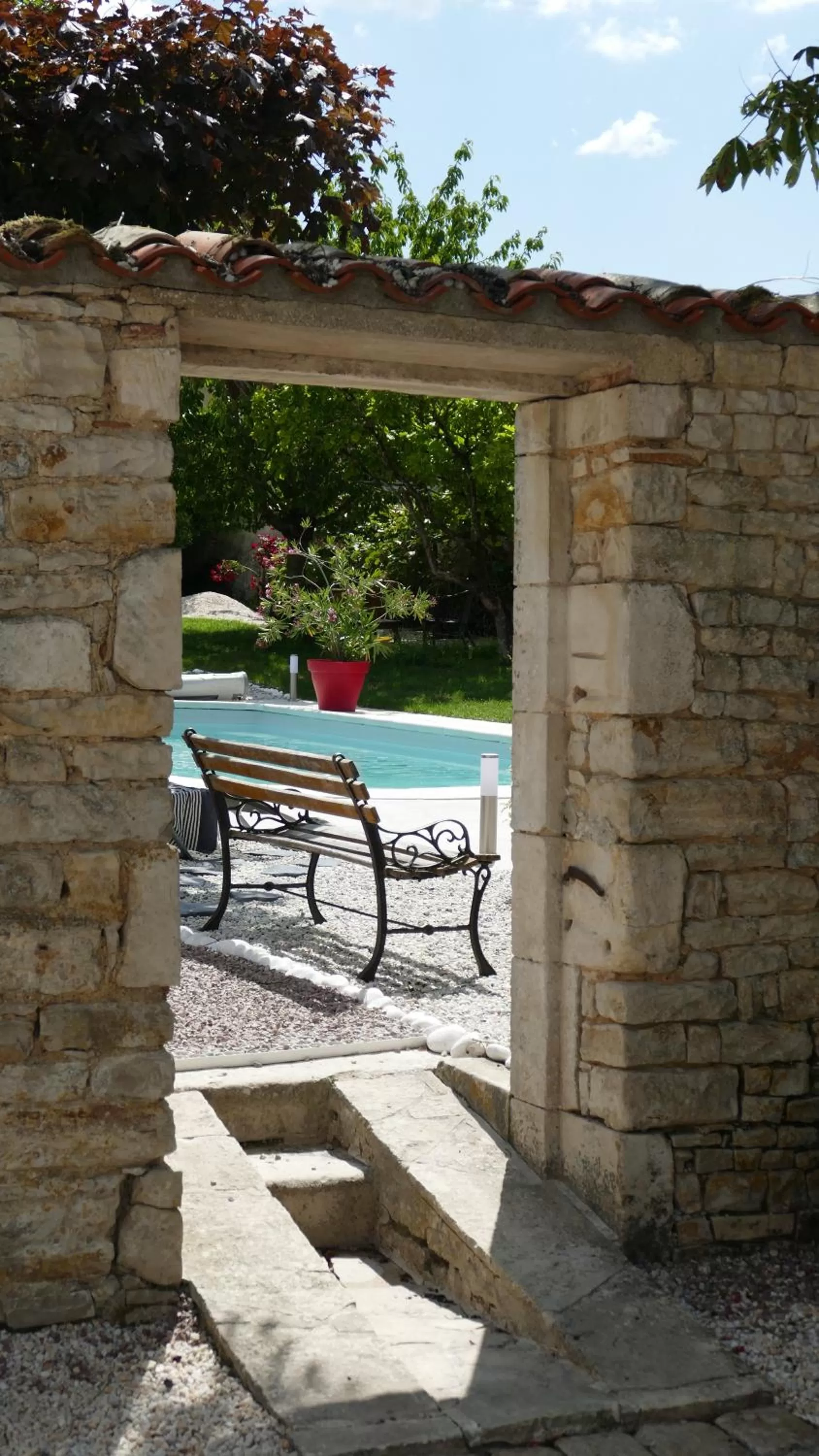Patio, Swimming Pool in La Rochelle et l'Aunis