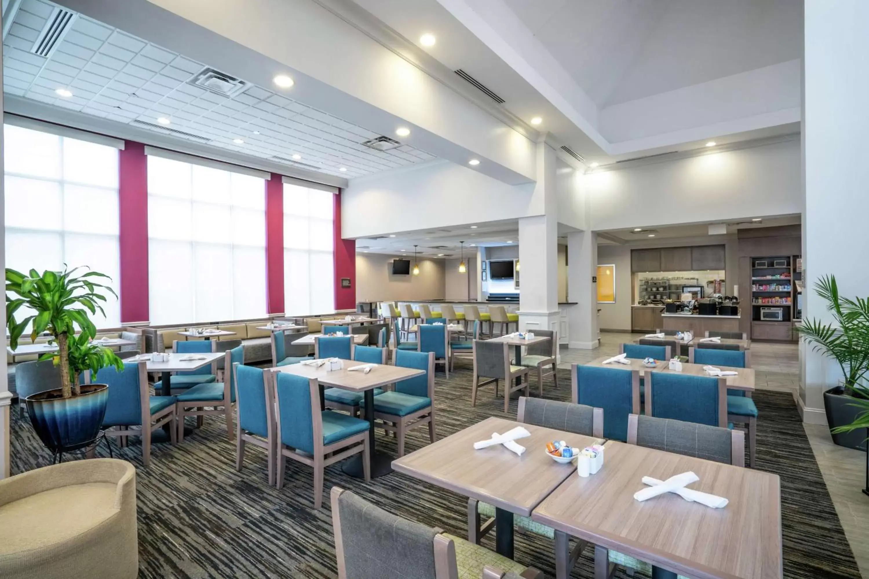 Restaurant/places to eat in Hilton Garden Inn Richmond Airport Restaurant/places to eat in Hilton Garden Inn Richmond Airport