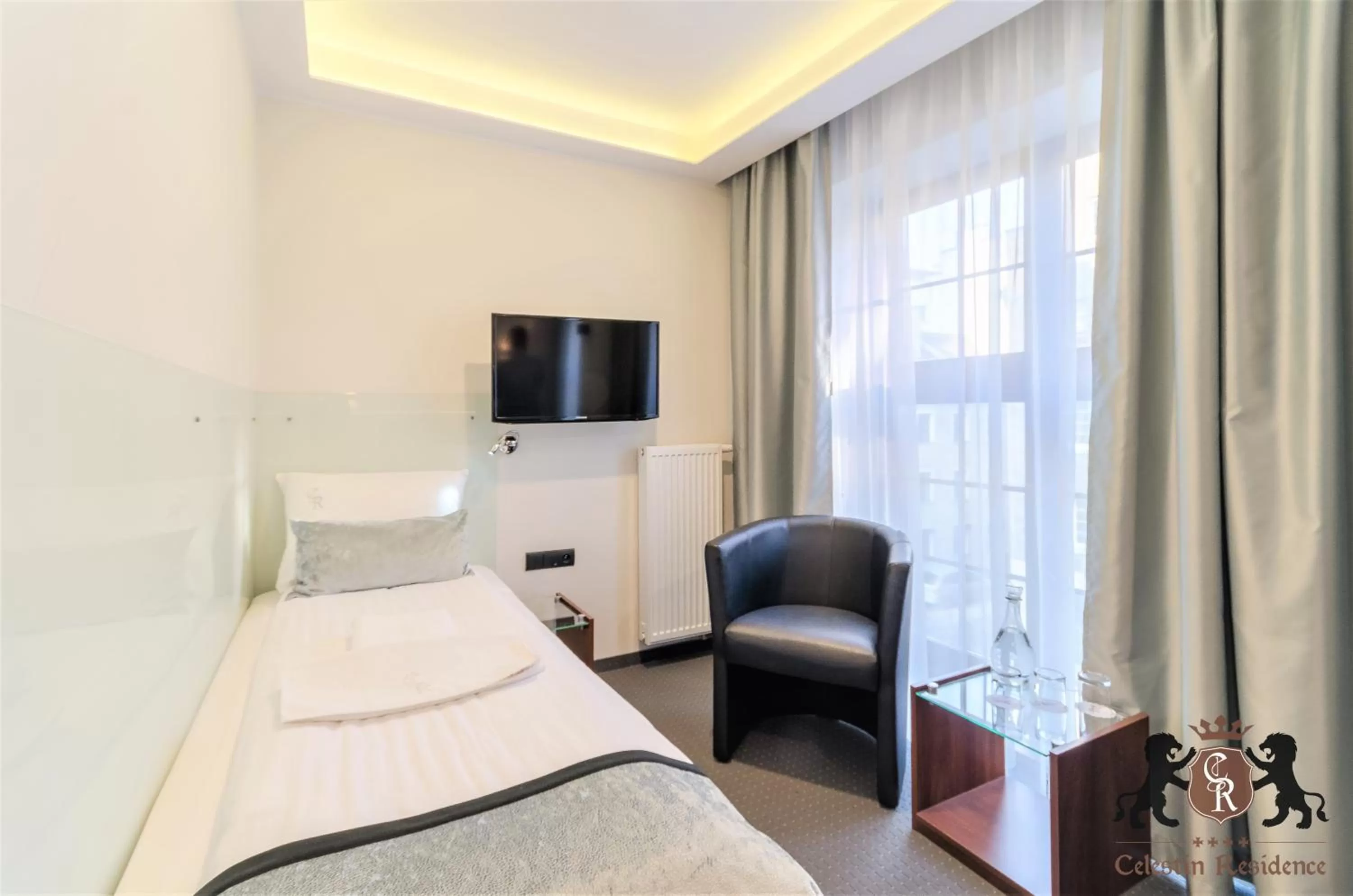 Bed in Celestin Residence