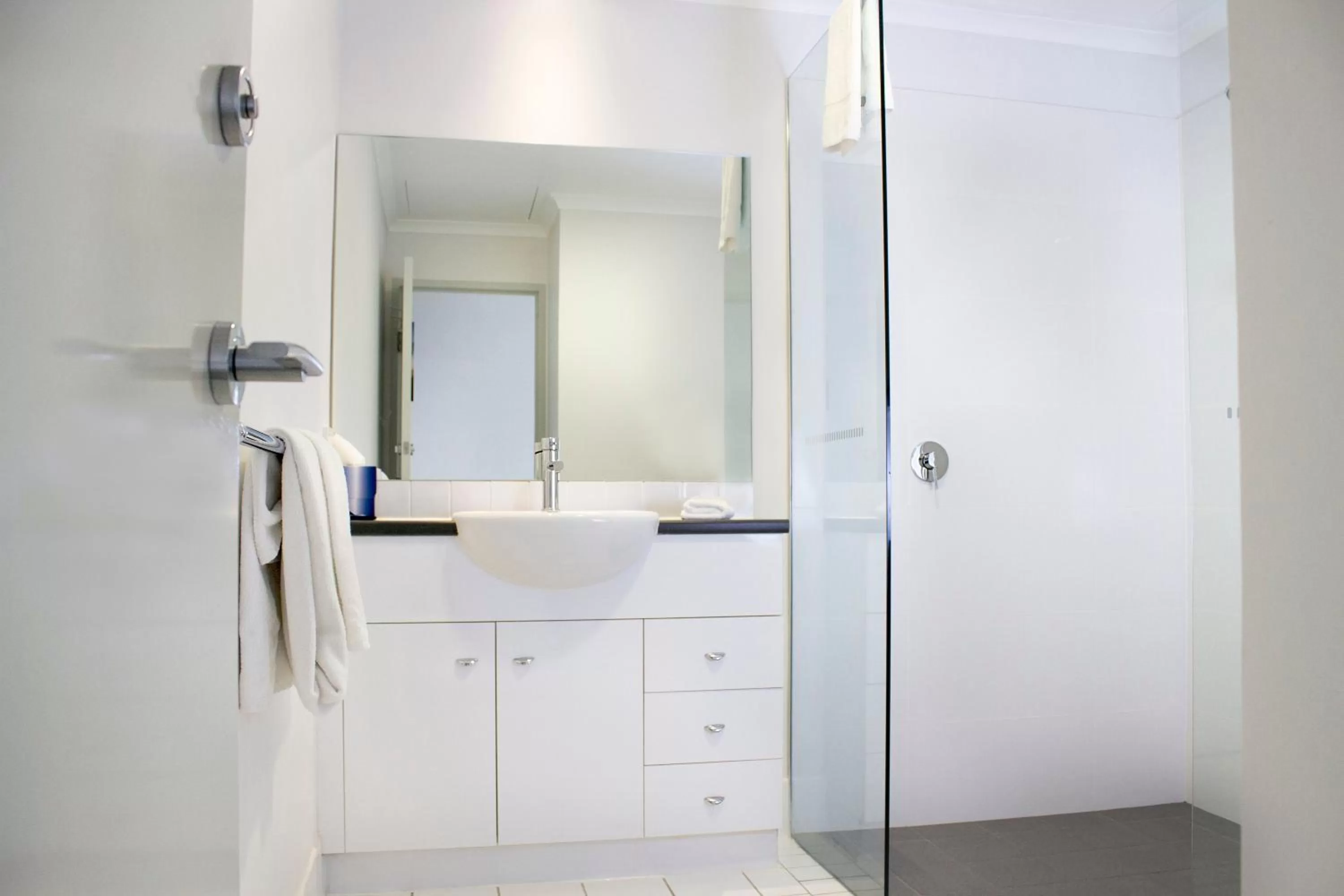 Bathroom in Ramada Resort by Wyndham Shoal Bay