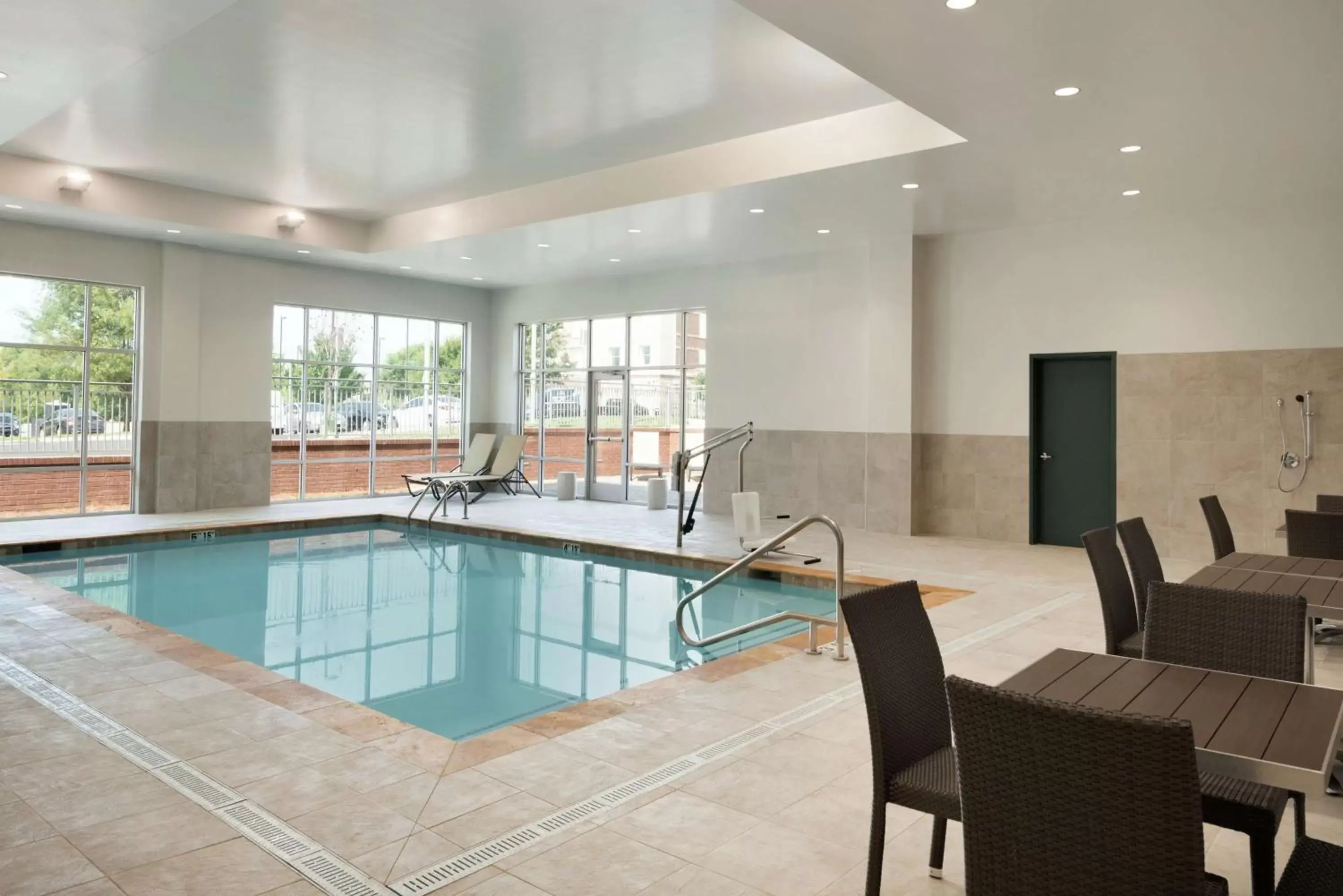 Pool view, Swimming Pool in Embassy Suites Charlotte/Ayrsley