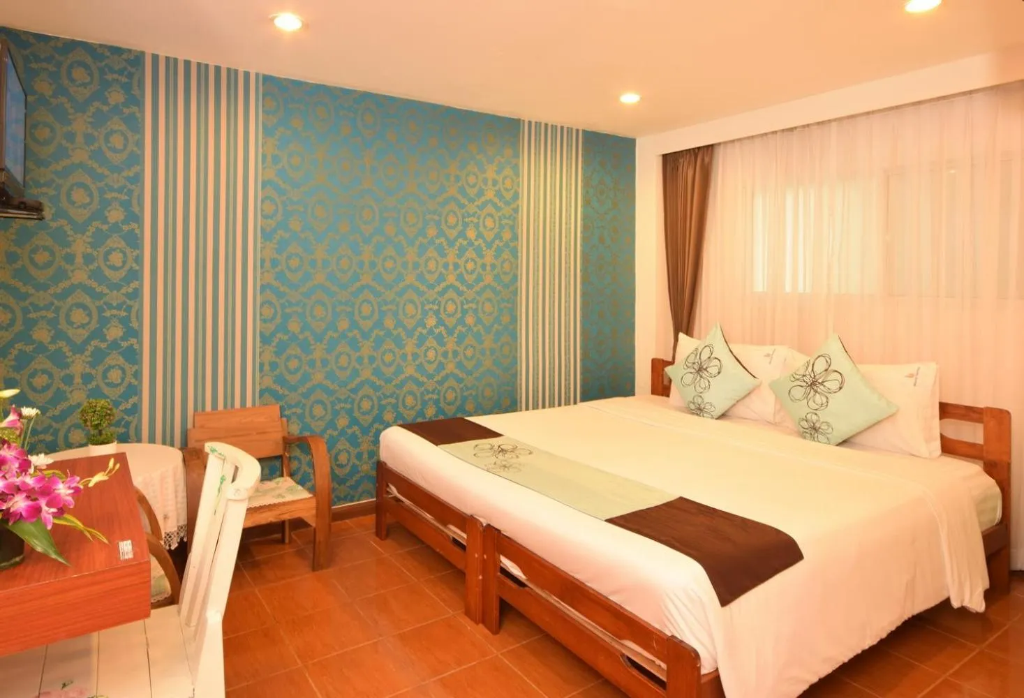 Bed in Blissotel Ratchada