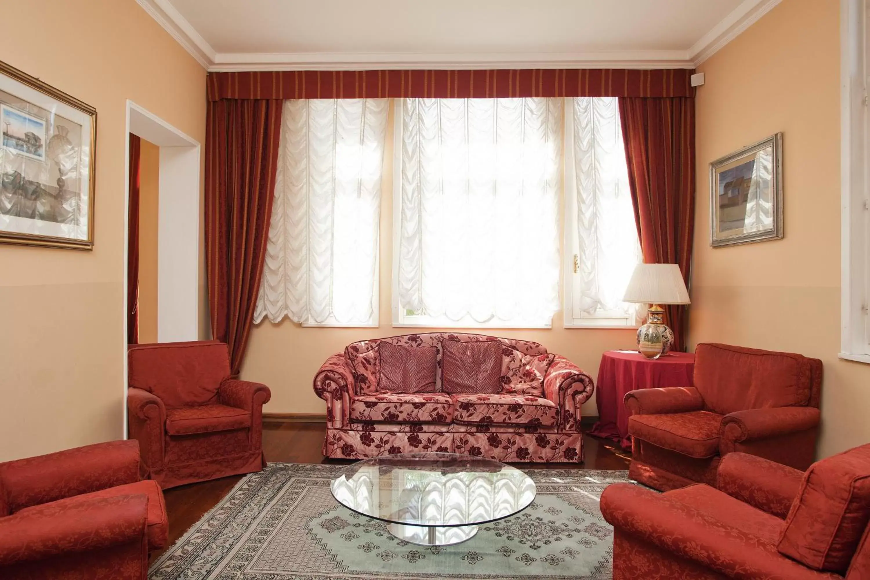 Lobby or reception, Seating Area in Hotel Villa Pigna
