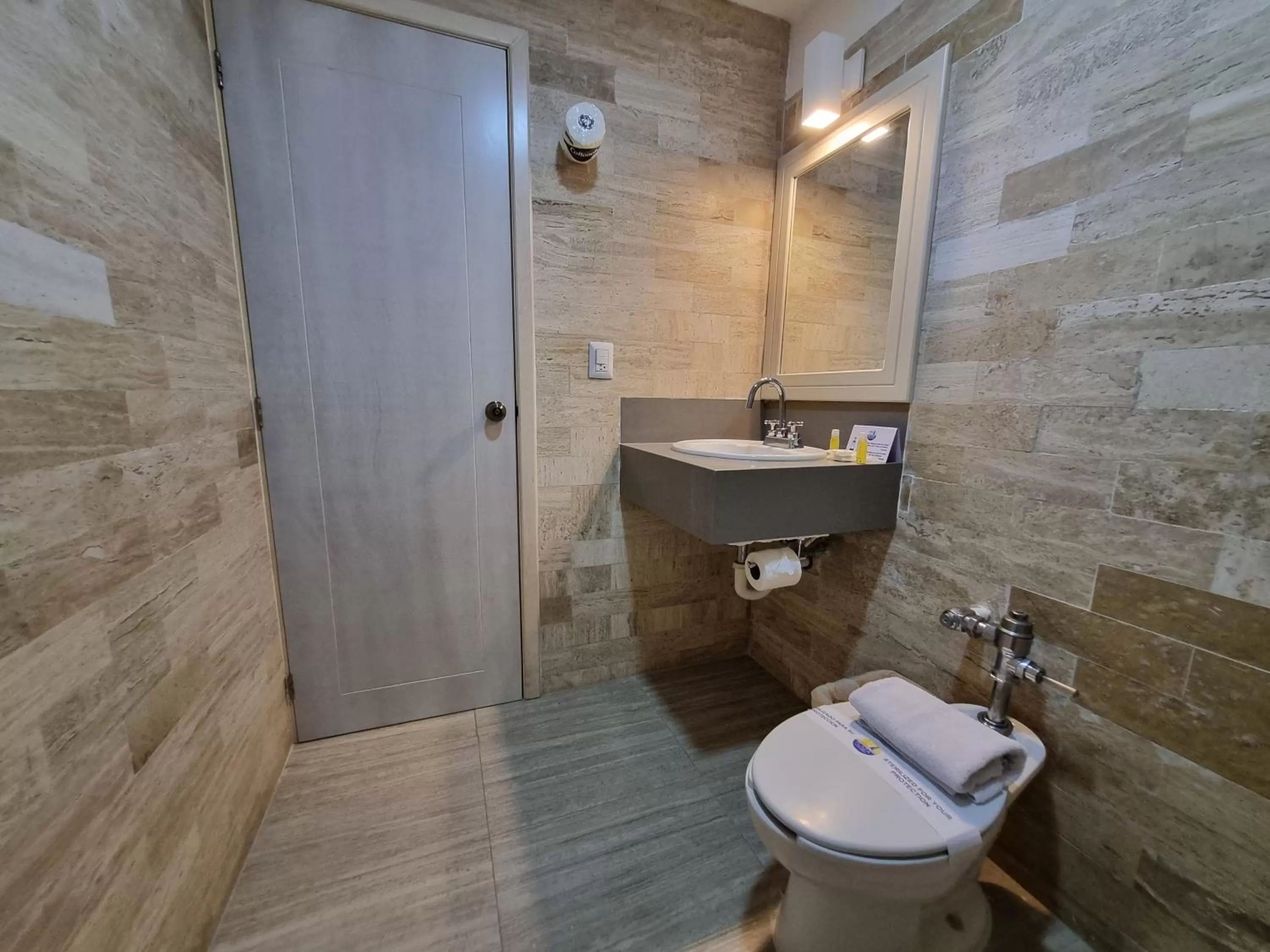 Bathroom in Hotel Plaza Cozumel