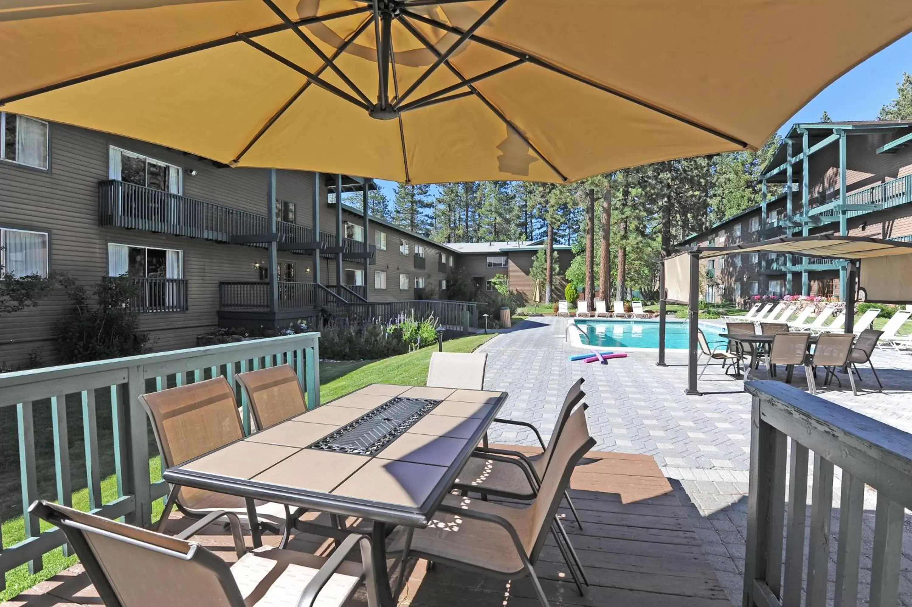 Balcony/Terrace, Swimming Pool in Forest Suites Resort at the Heavenly Village