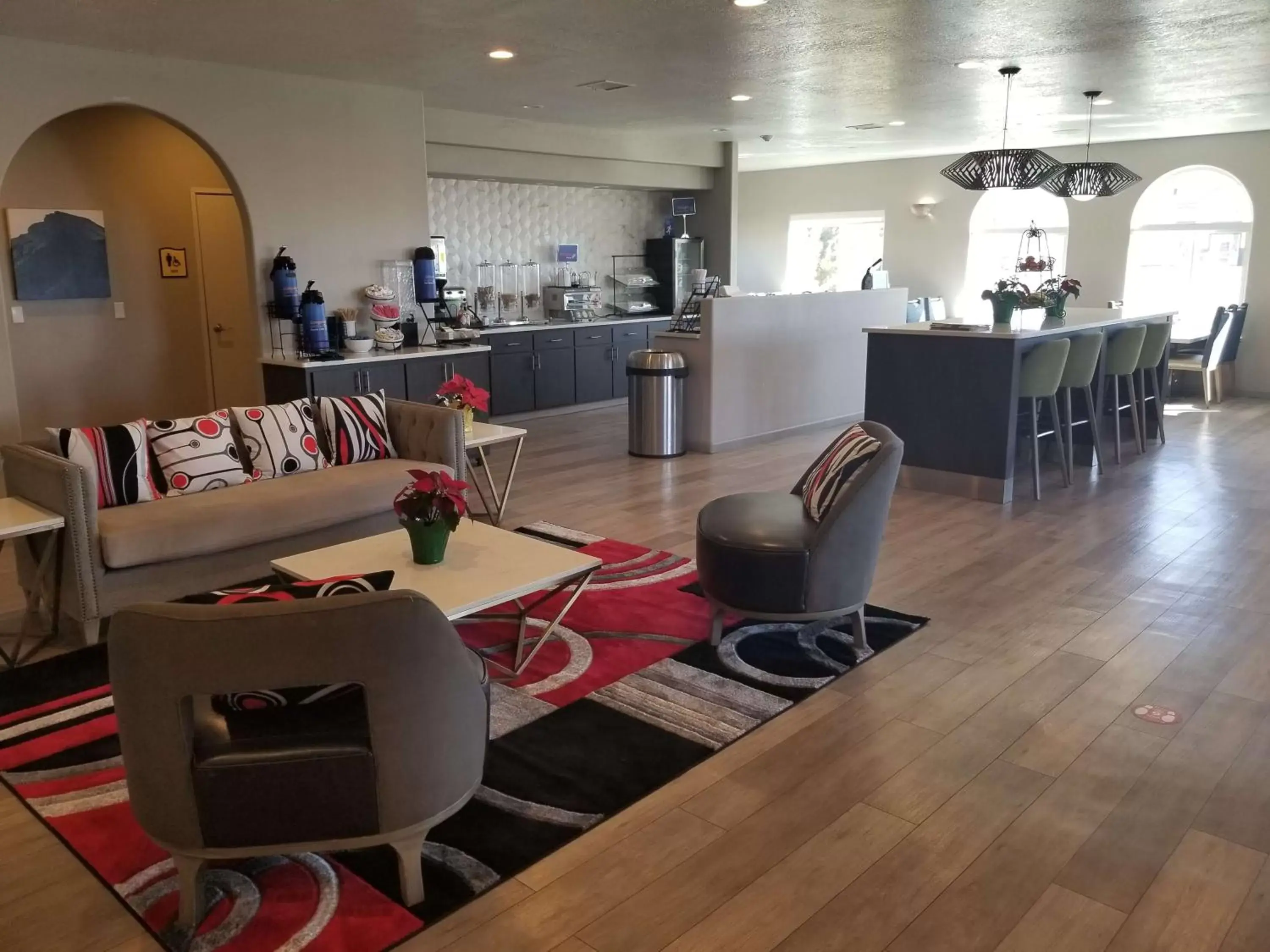 Lobby or reception, Lounge/Bar in Best Western Grants Inn
