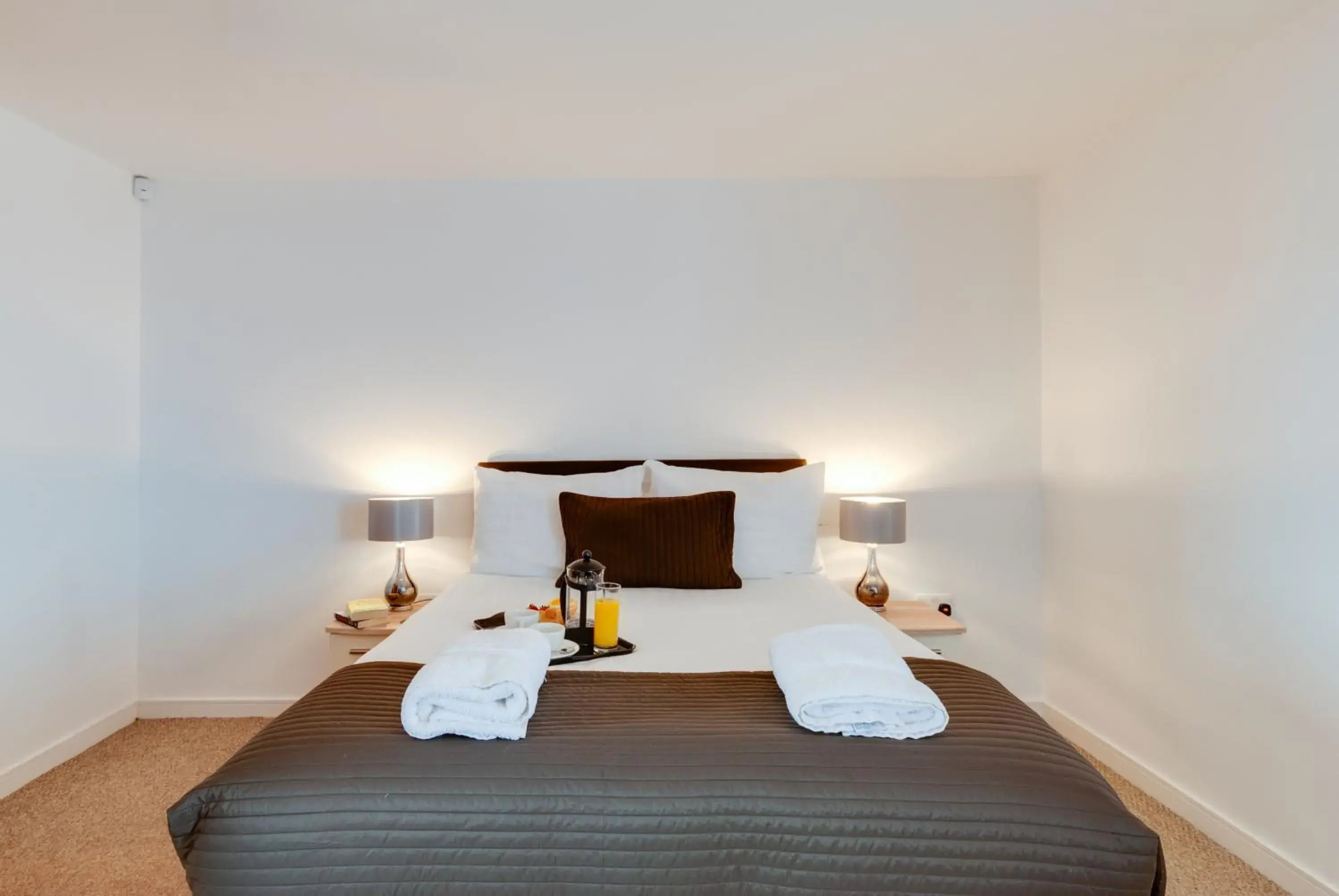 Bedroom, Bed in Base Serviced Apartments - Duke Street