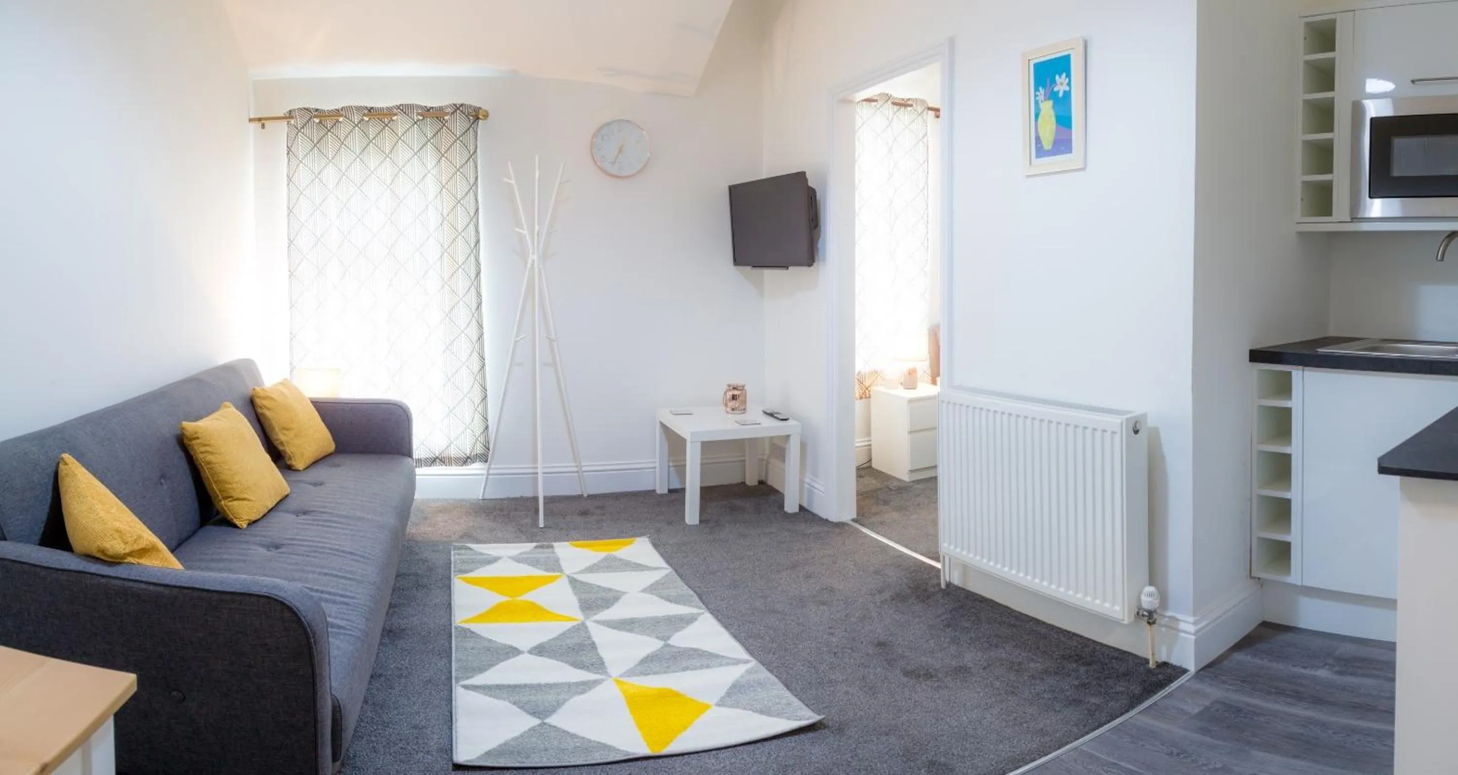 Bedroom, Seating Area in Rock Salt Studios