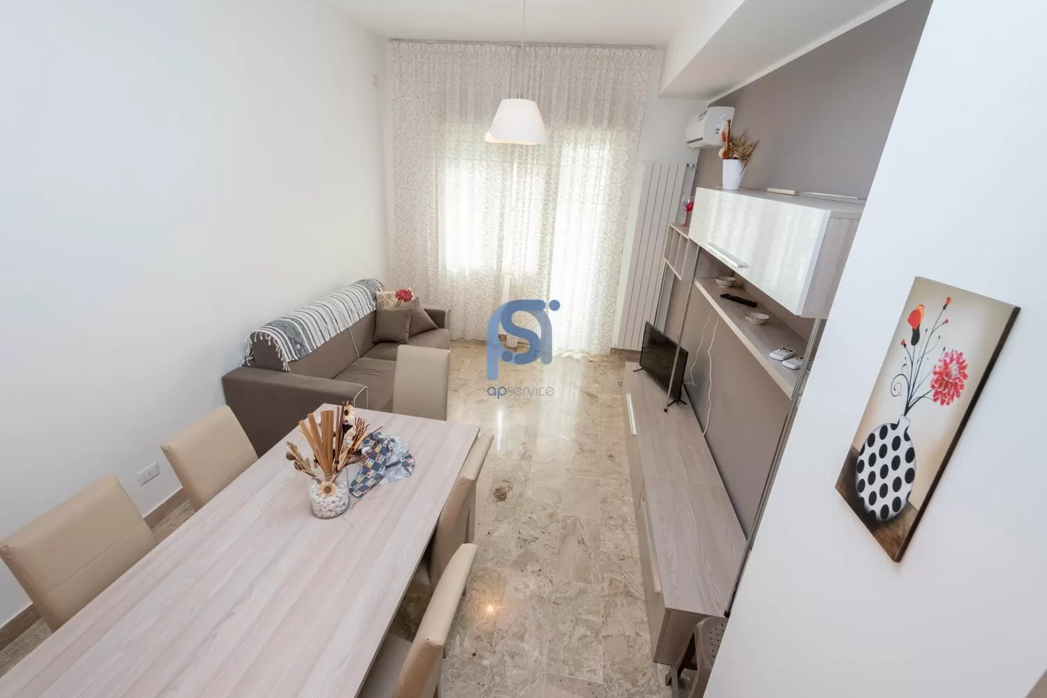 Living room, Kitchen/Kitchenette in B&B Panorama - Self Check in