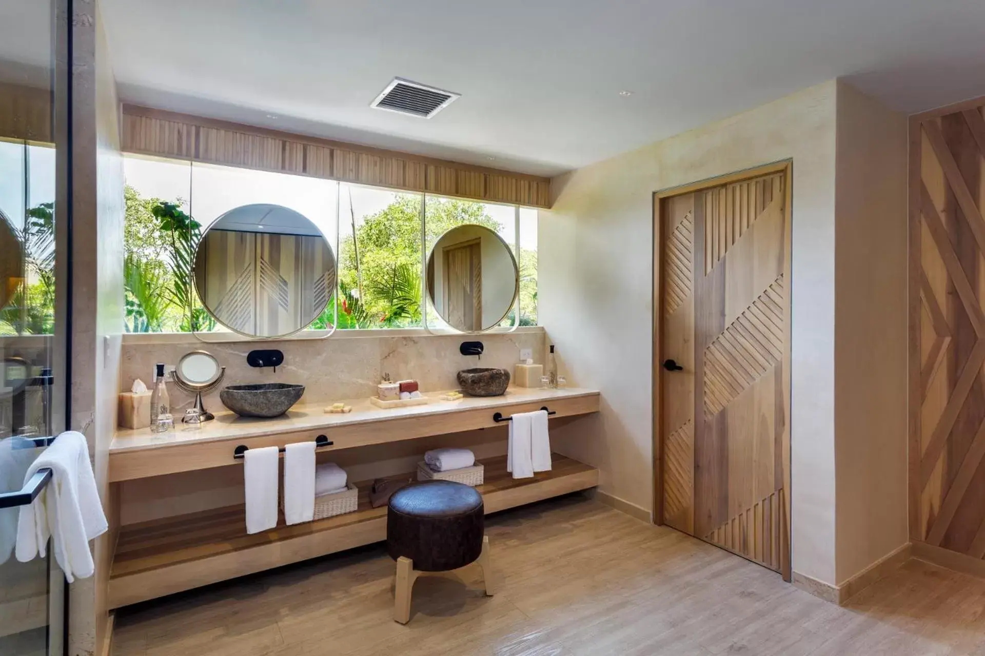 Bathroom in Hotel Shibari - Restaurant & Cenote Club