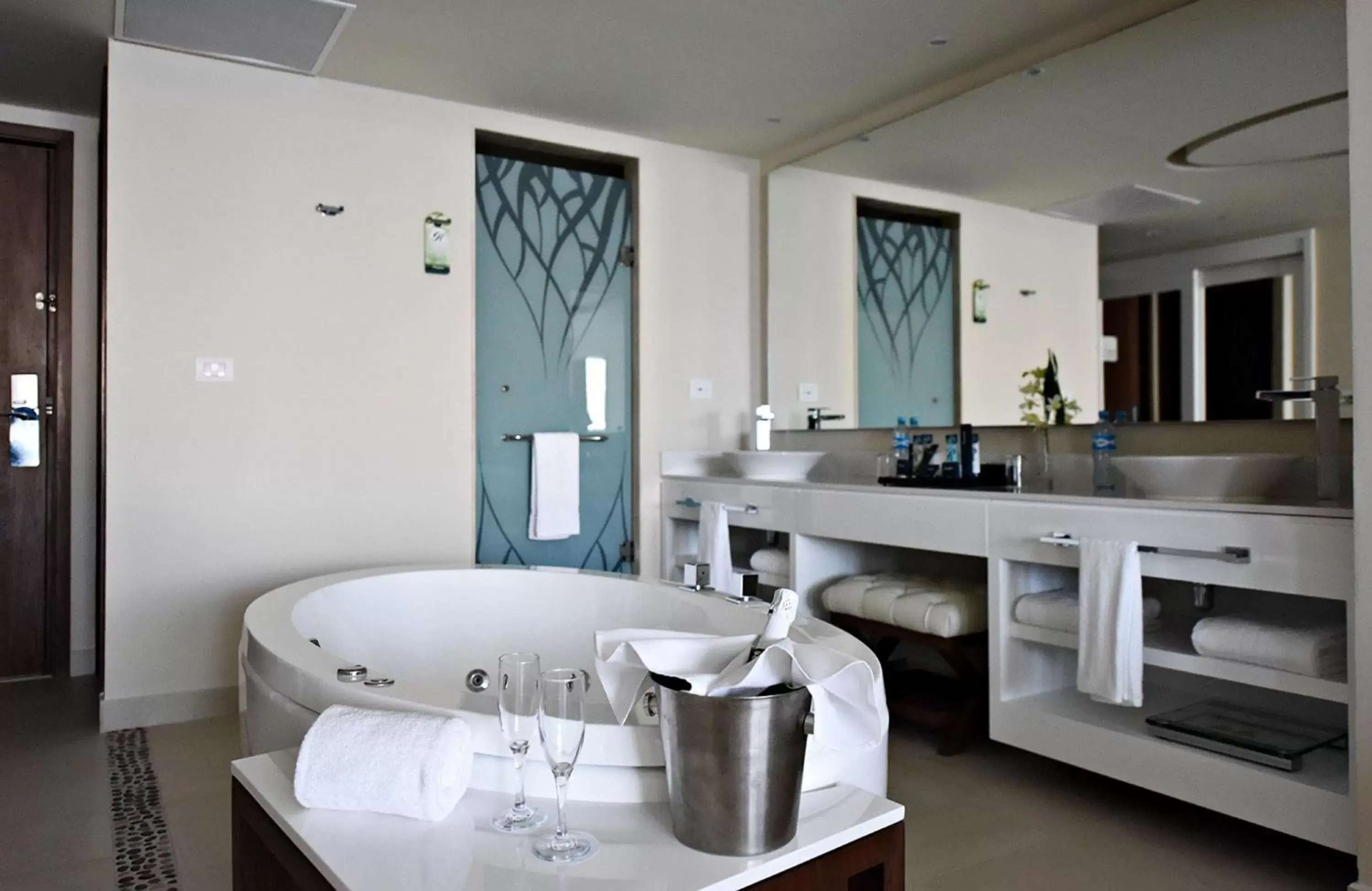 Bathroom in Royalton Riviera Cancun, An Autograph Collection All-Inclusive Resort & Casino