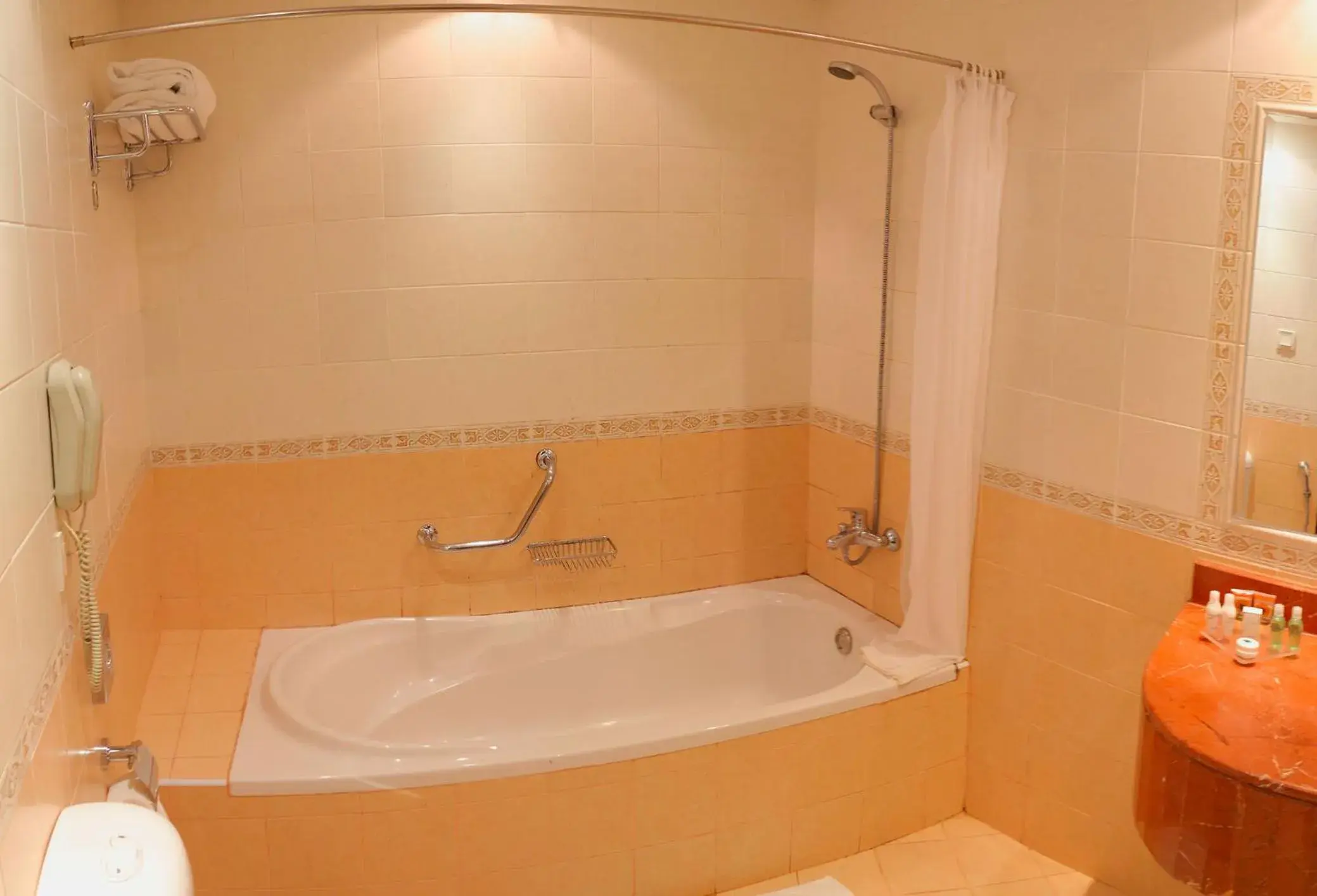 Bathroom in Sharjah Premiere Hotel & Resort