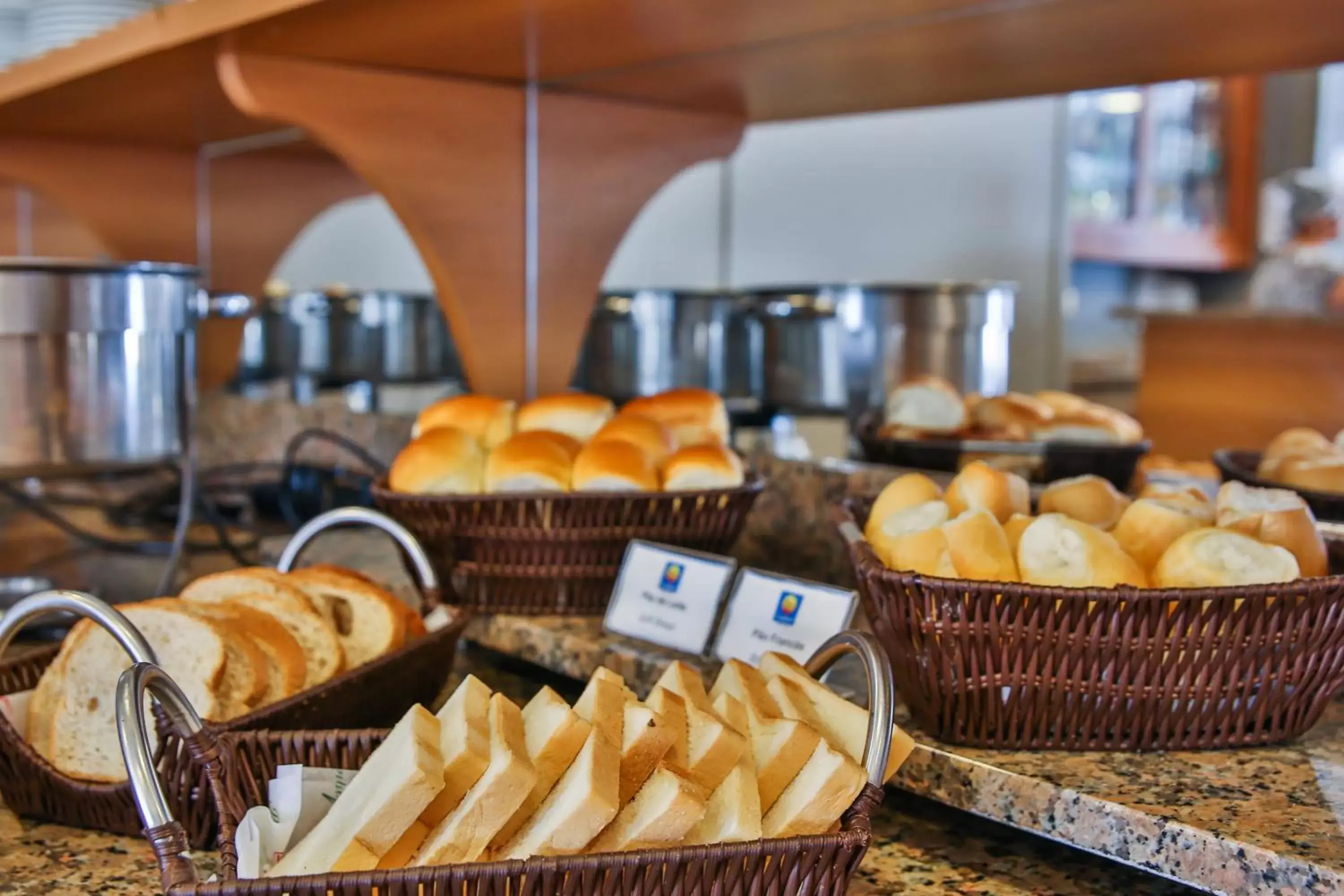 Buffet breakfast, Food in Comfort Hotel Joinville